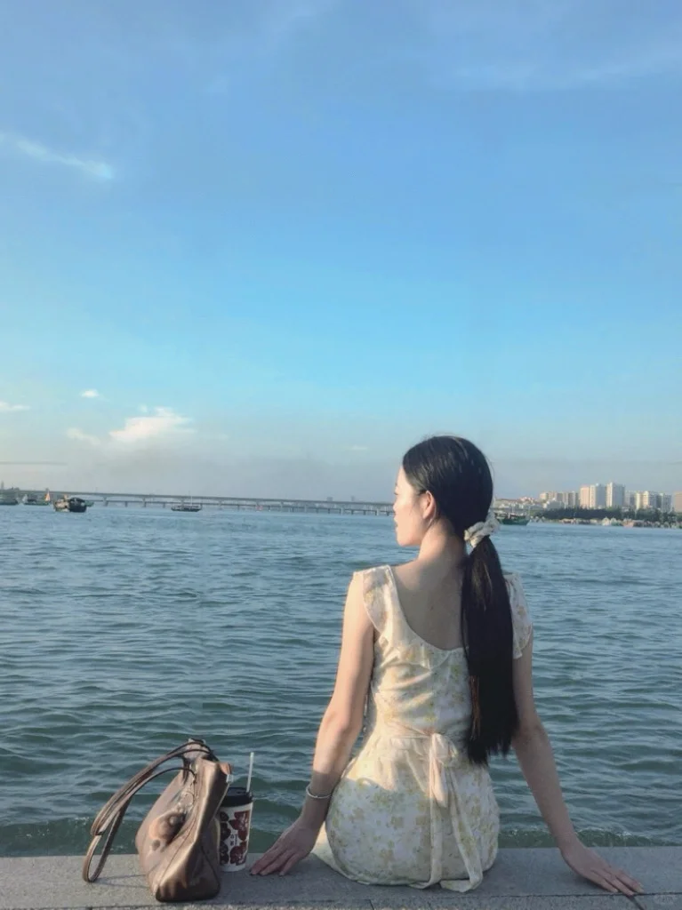 等待一个对的人😊#女找男 #找对象👫