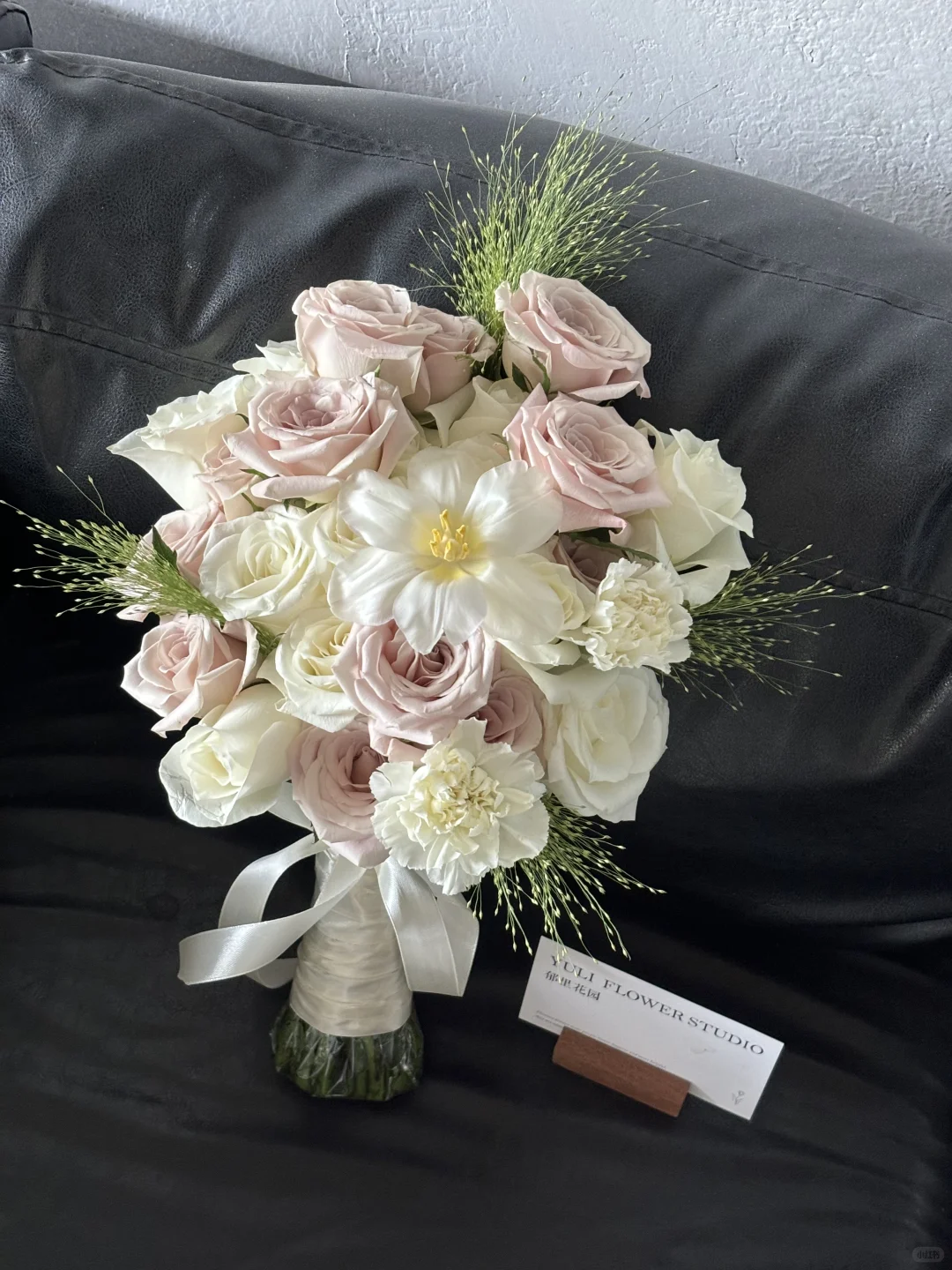 手捧花|柳州花店