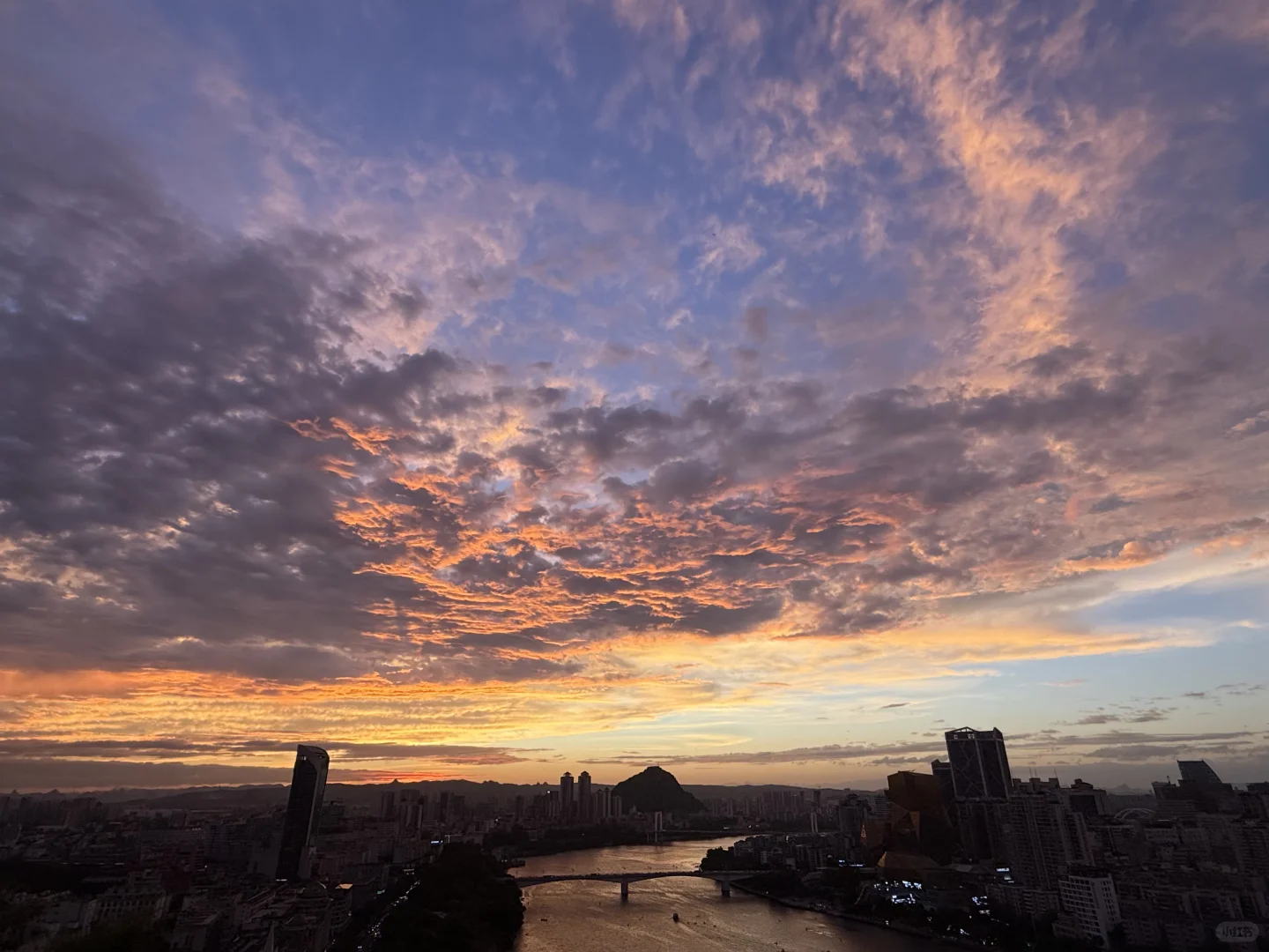 是谁发现了柳州看日落小众位置⛰️！10月5实况