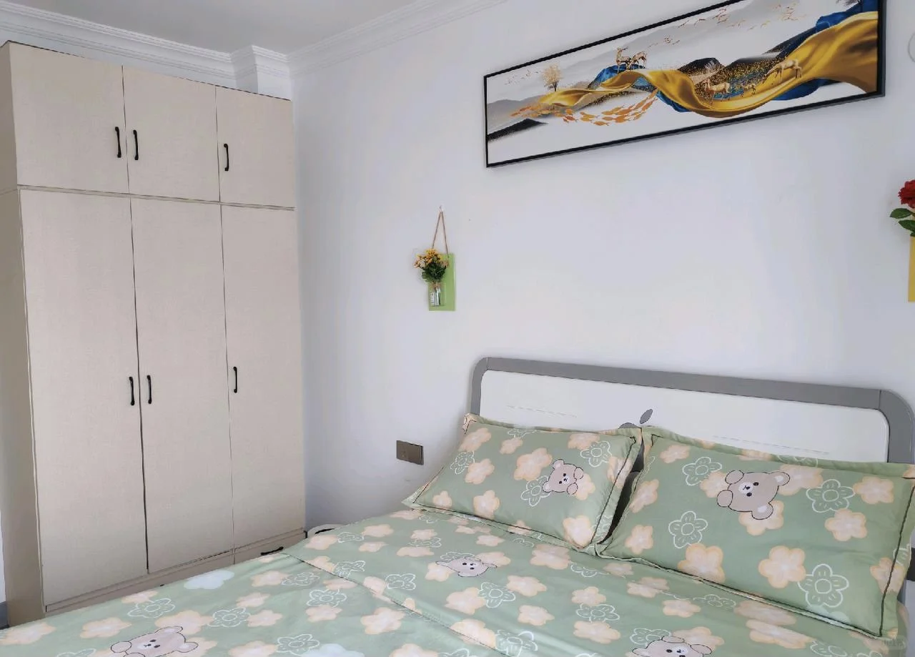 柳南区，南站路柳州站附近，精装电梯靓靓两房