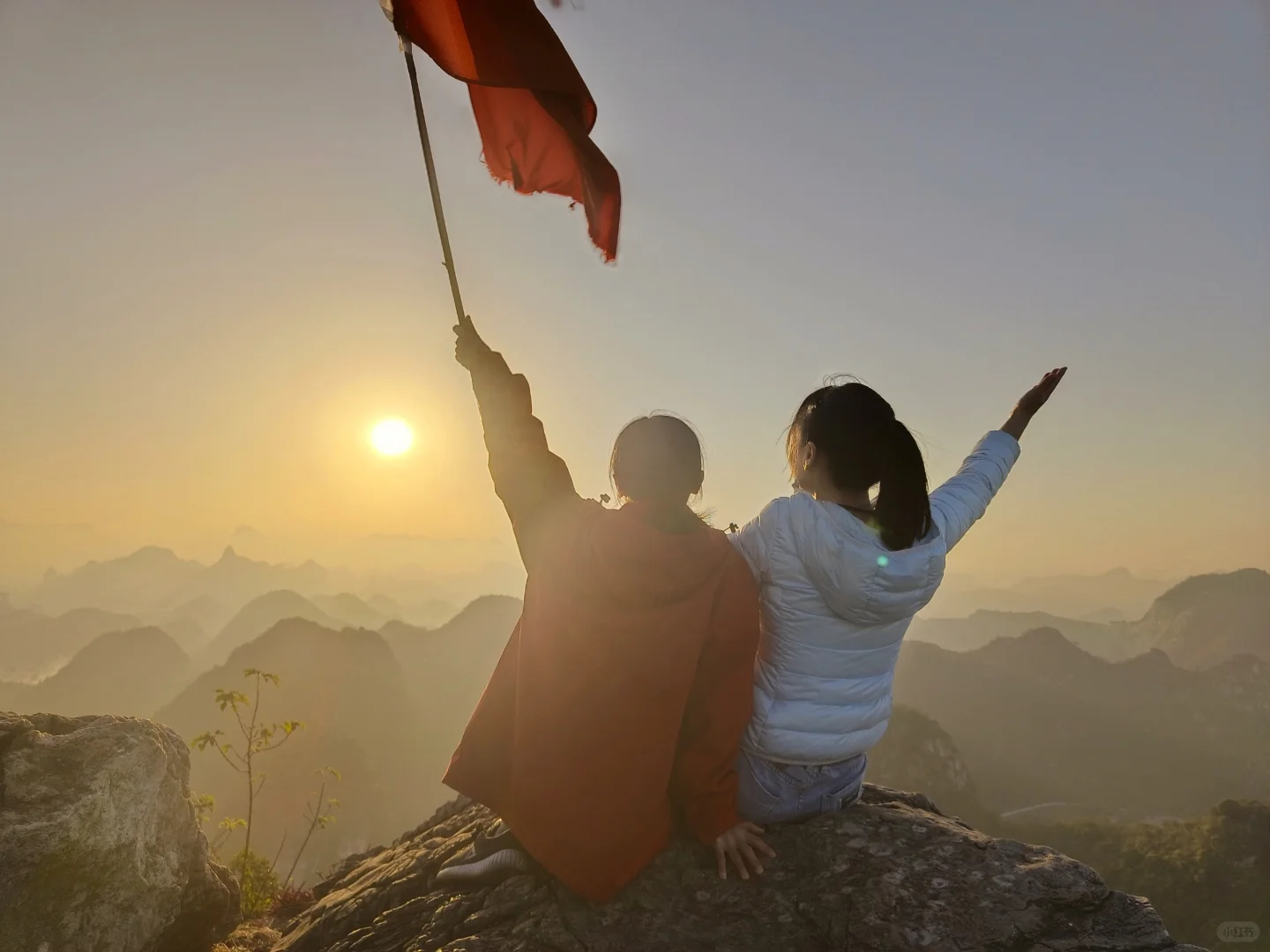 柳州龙潭公园帽子山看日出🌅