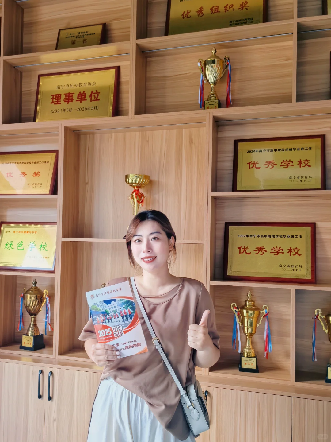 南宁这所学校怎么这样啊！！……