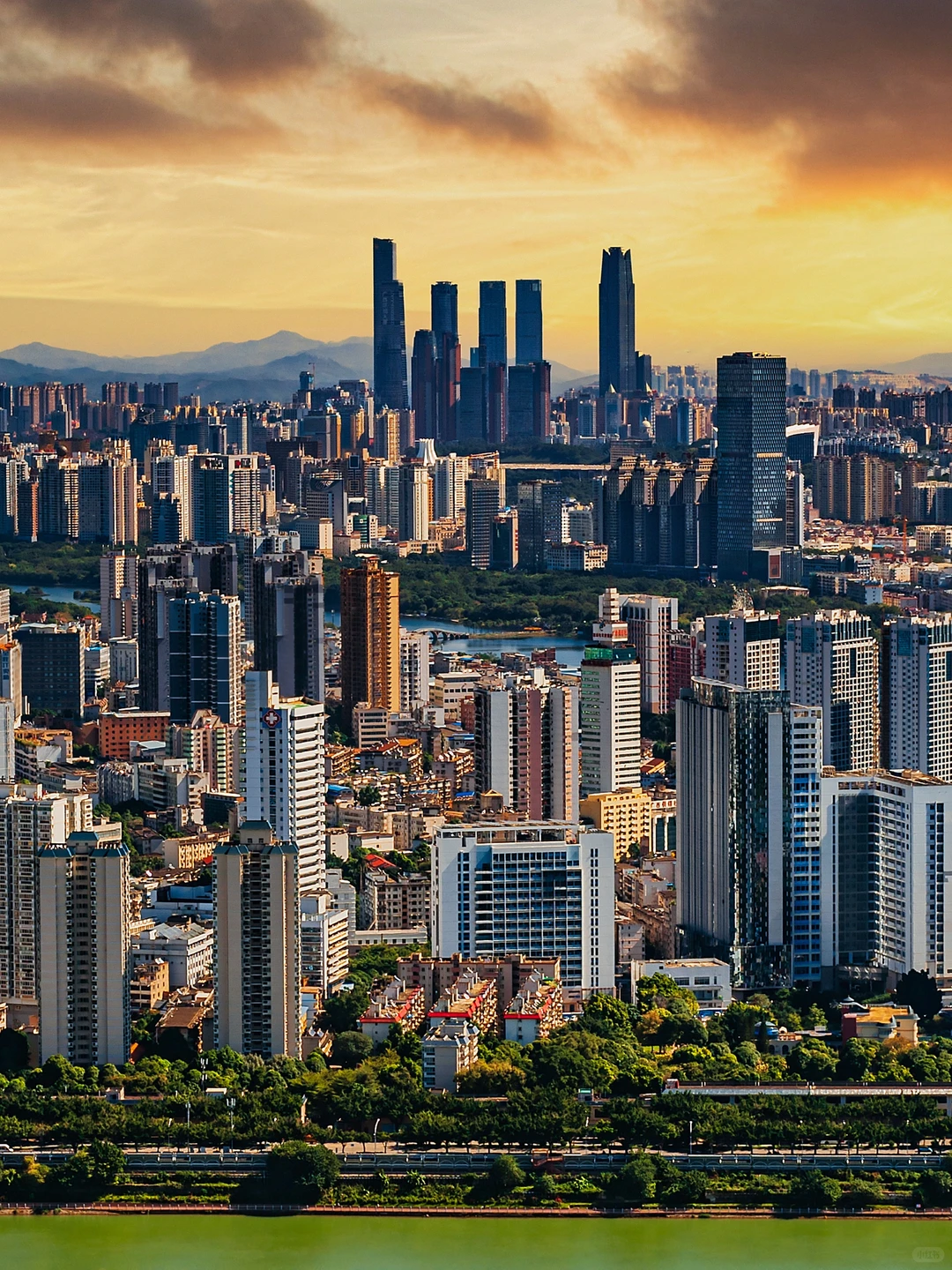 你可能不认识我，但你一定看过我拍的南宁