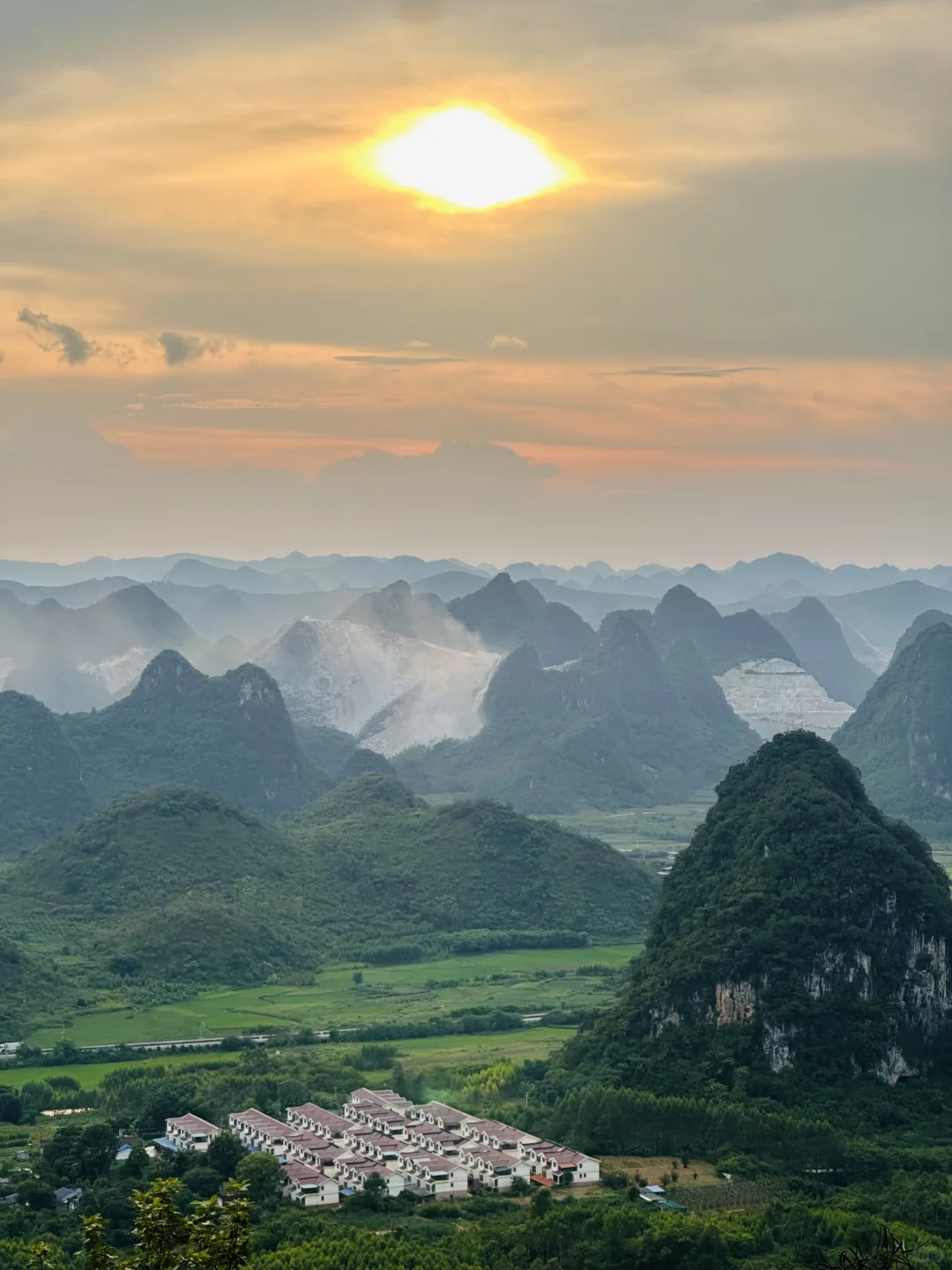 柳州版千里江山图