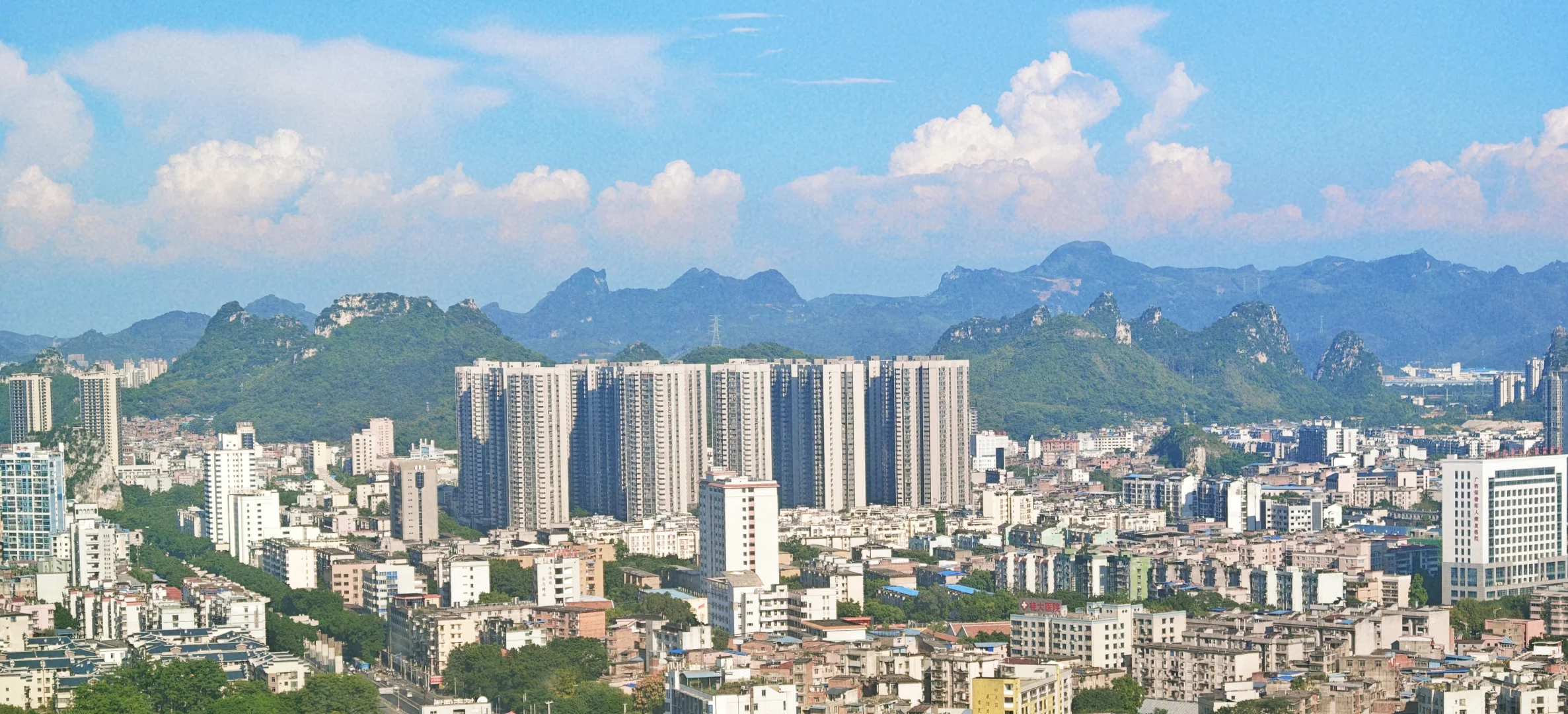 柳州CBD藏不住了！0元拍出国风大片