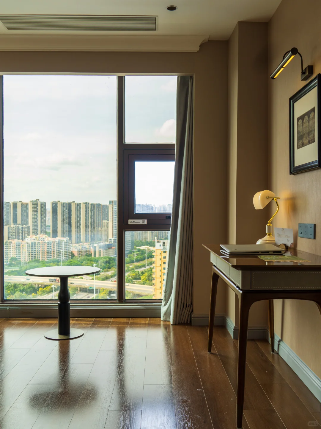 为了拍这9张图，我特意飞了趟南宁｜附机位