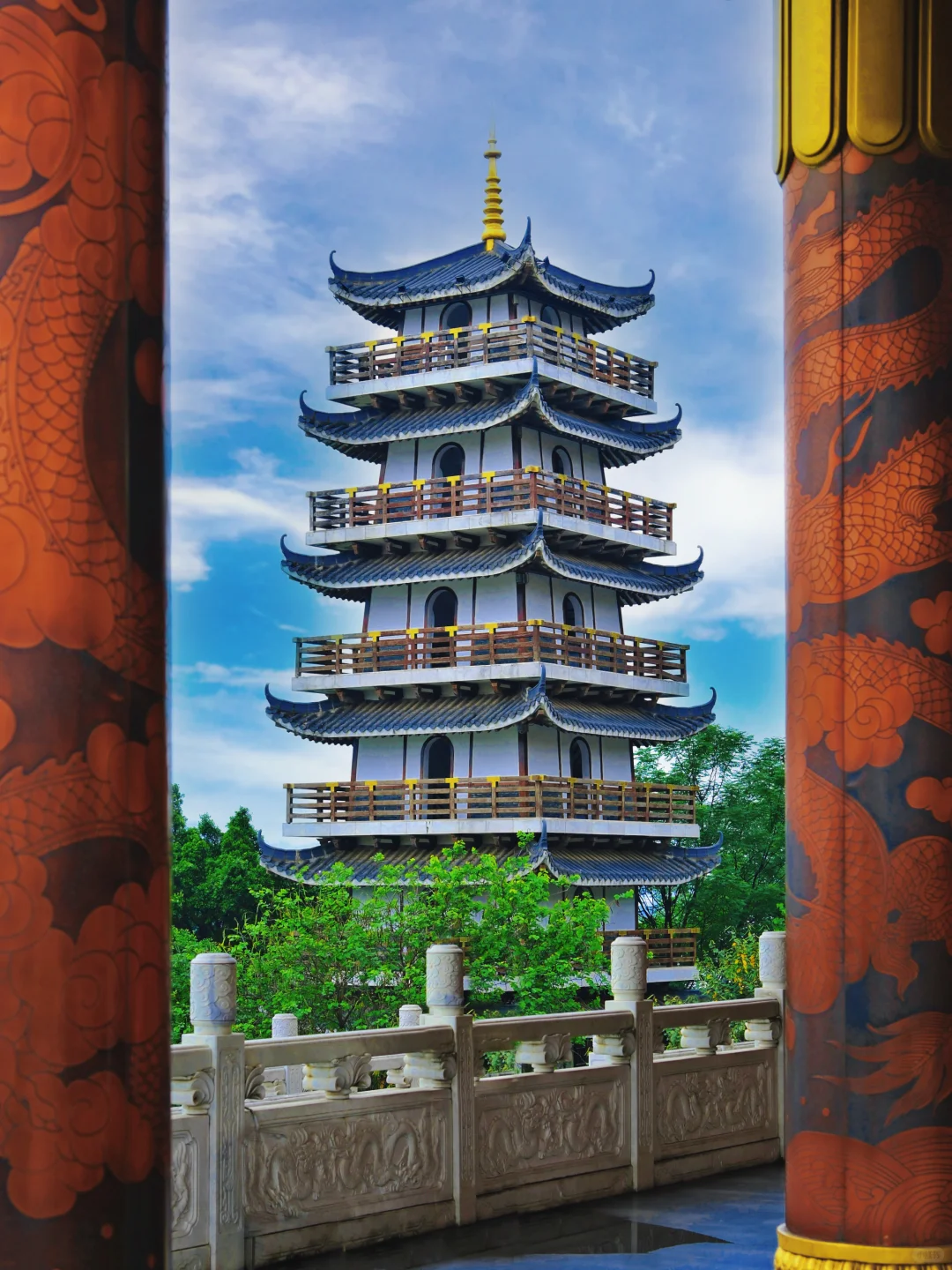 为了这❶❽张照片，我特意飞了一趟柳州