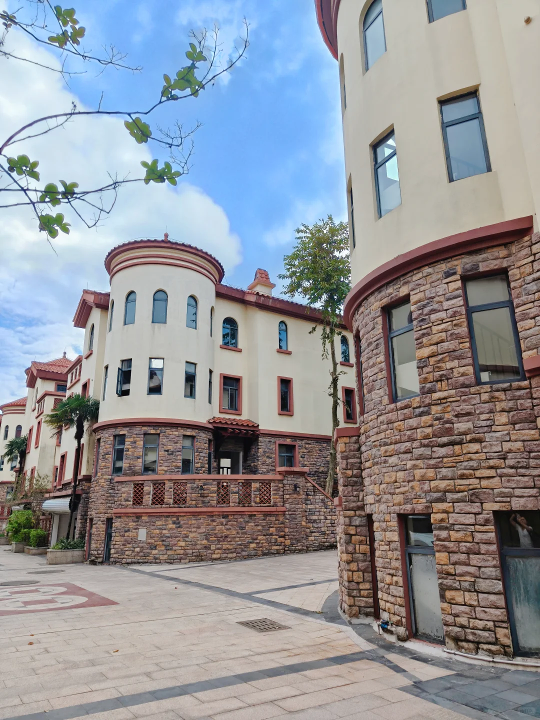 在防城港住进了理想的酒店，根本不想回家