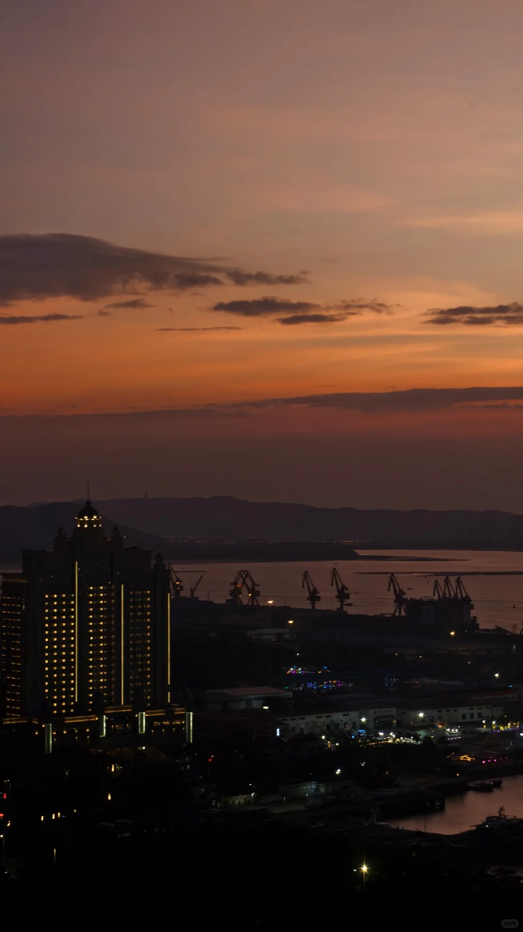 防城港丨边境小城的老街与大海
