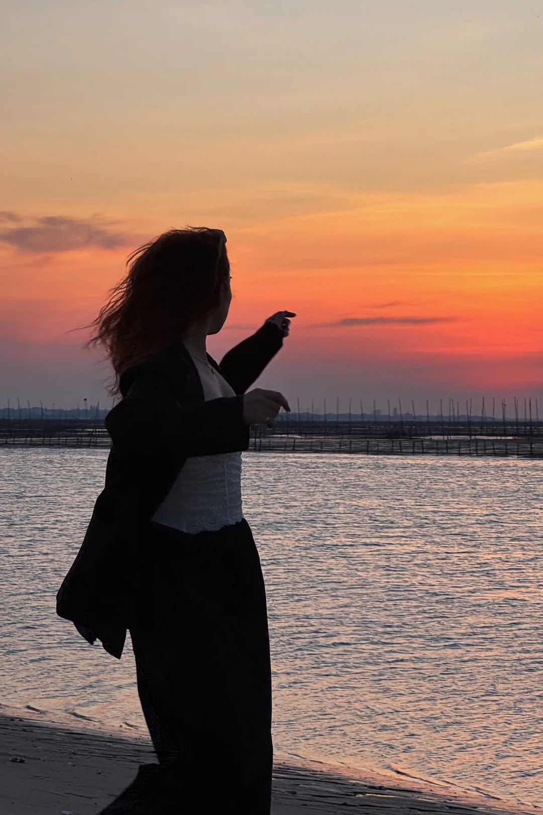 有钱不入北上广，落难必闯防城港