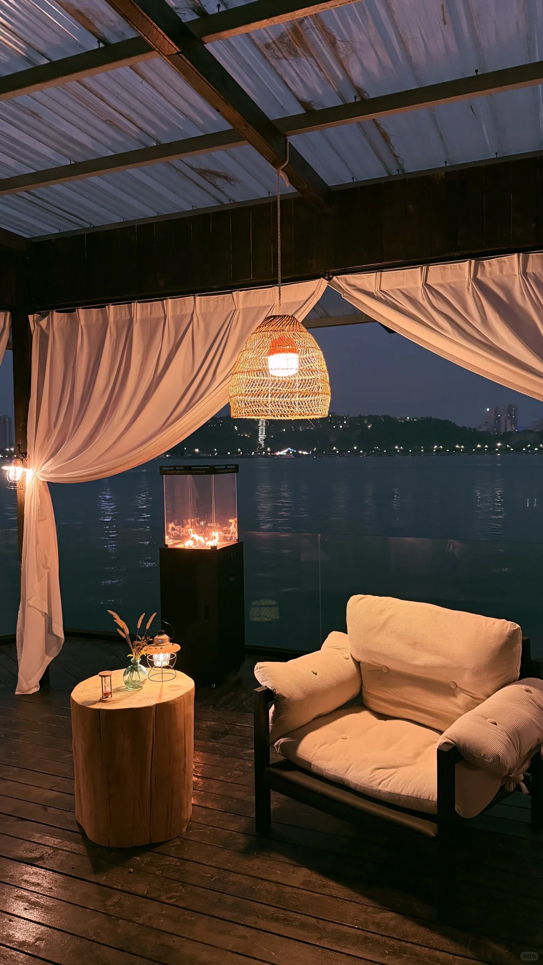 在防城港不用坐船也能去的小岛！太治愈了！