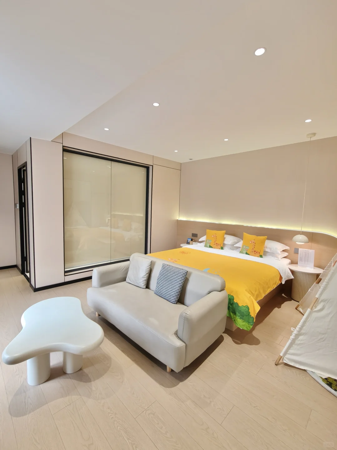 在防城港住进了理想的酒店，根本不想回家