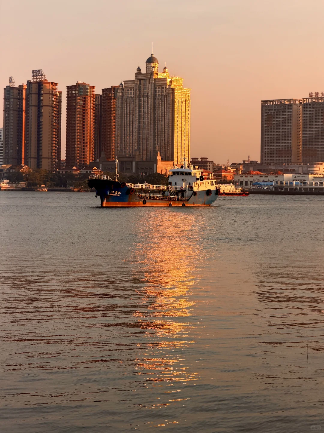 在防城港不用坐船也能去的小岛！太治愈了！