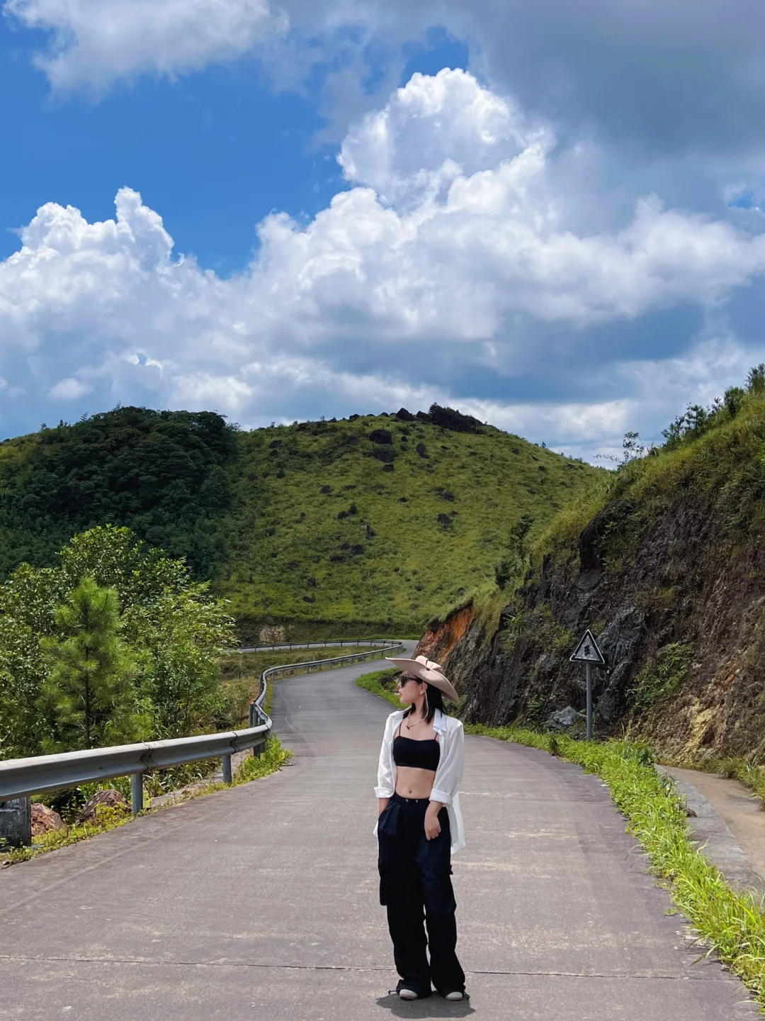 J人对自己的防城东兴3日攻略满意到睡不着