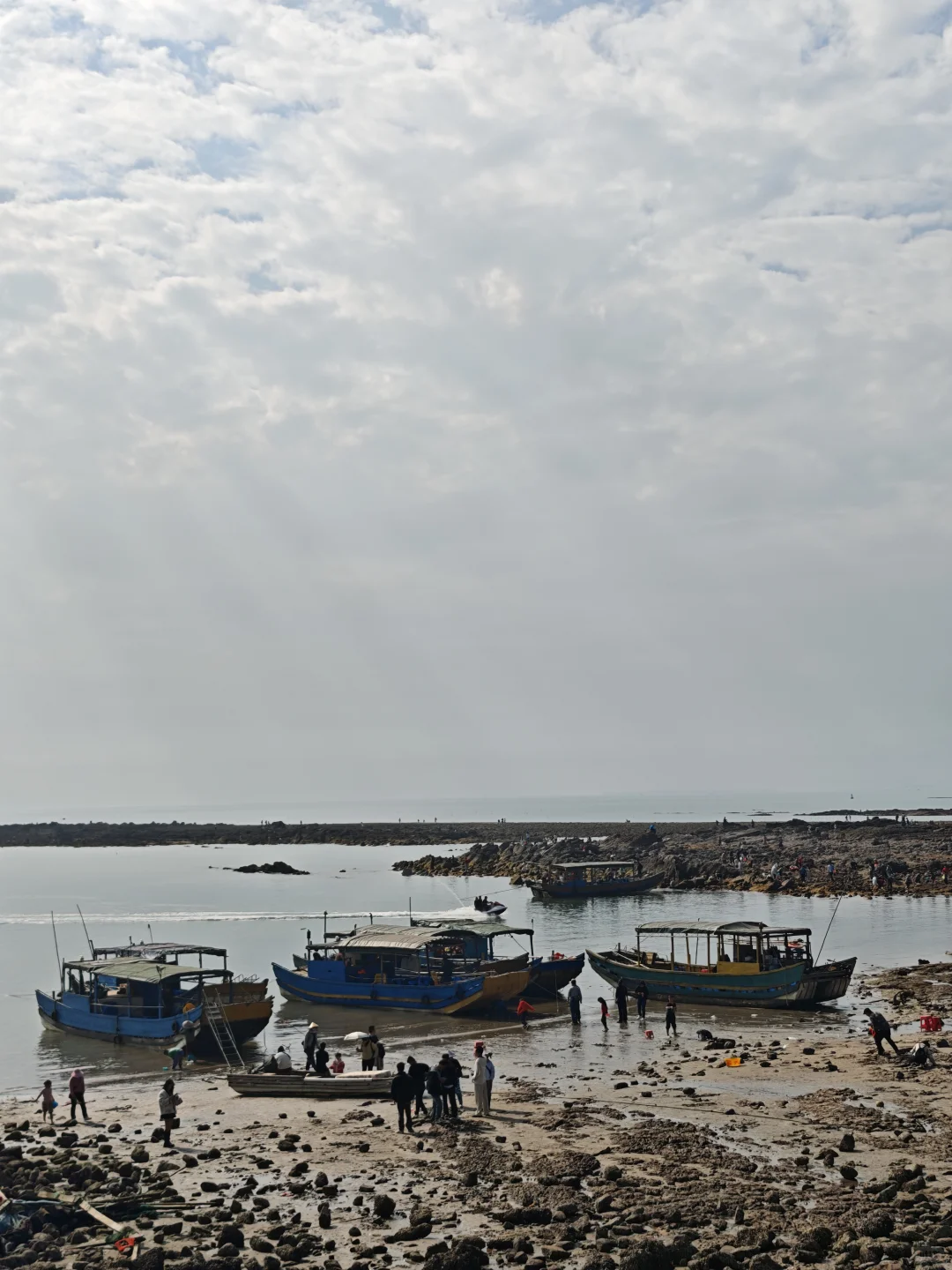 冬季看海-防城港怪石滩
