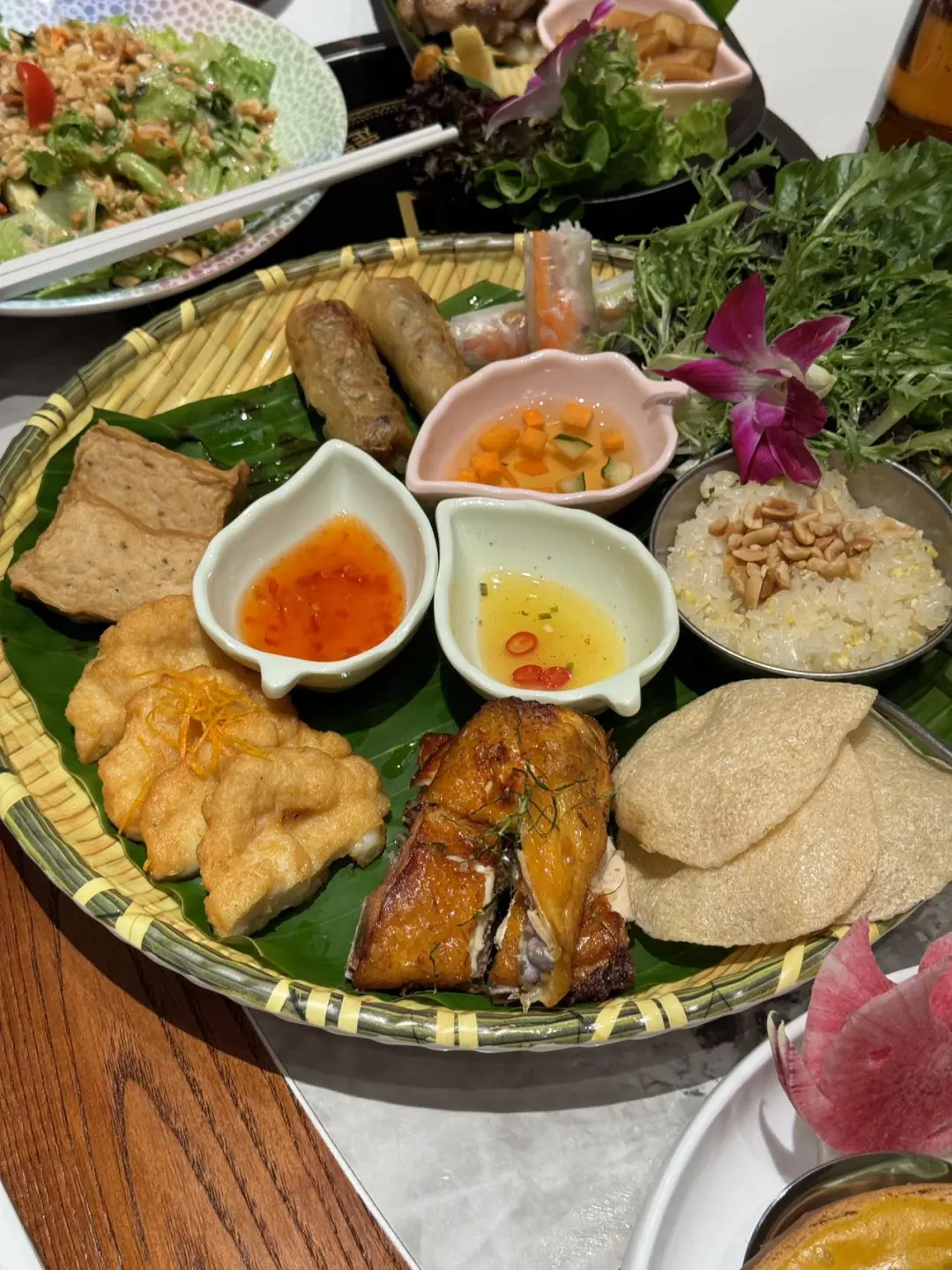 这是防城港东兴，不是越南。。。。