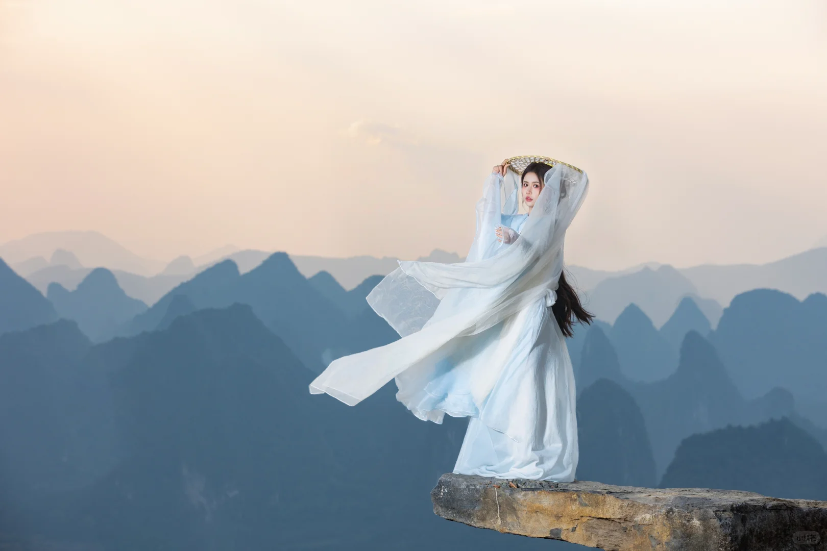 柳州不止螺蛳粉，千里江山更是美到失语！！