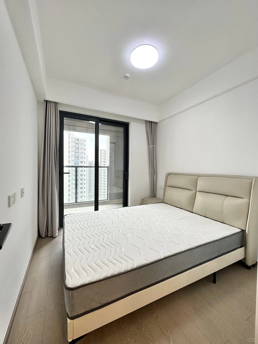 南宁精装两房两厅，48 万出售