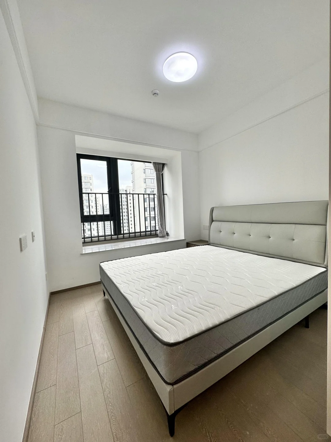 南宁精装两房两厅，48 万出售