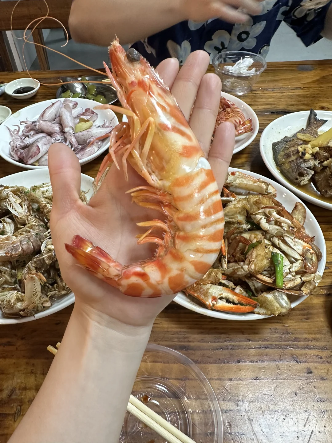 海鲜吃不完呀根本吃不完