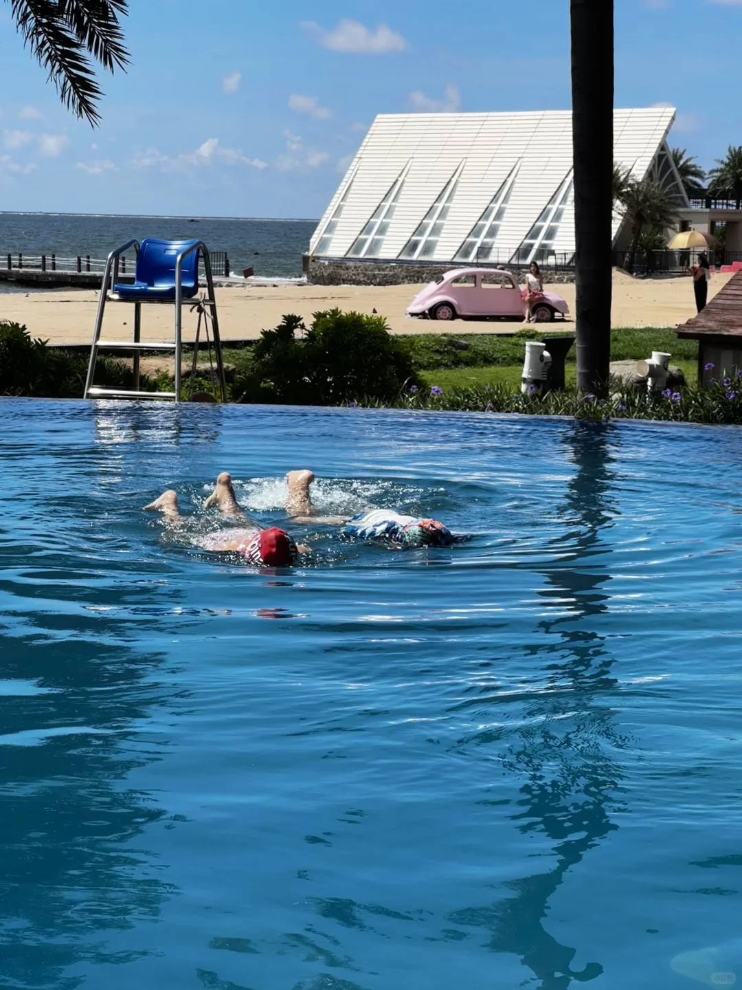 壮锦很美，广西的海也是