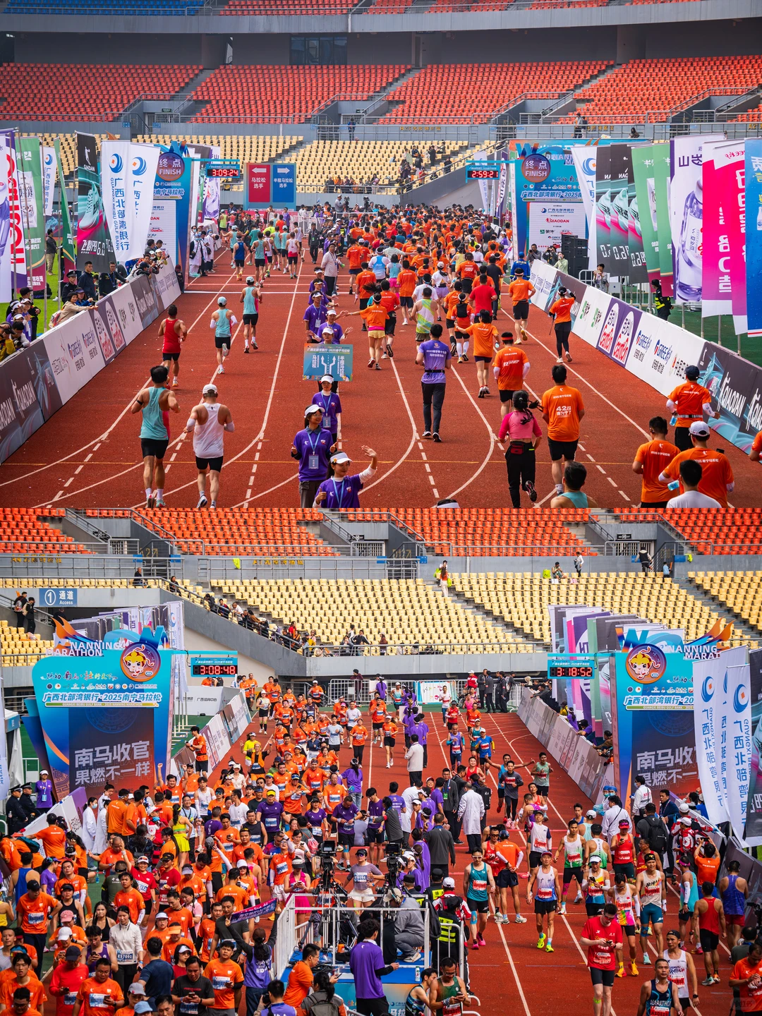 在城市森林里跑马拉松，南宁这次又赢麻了