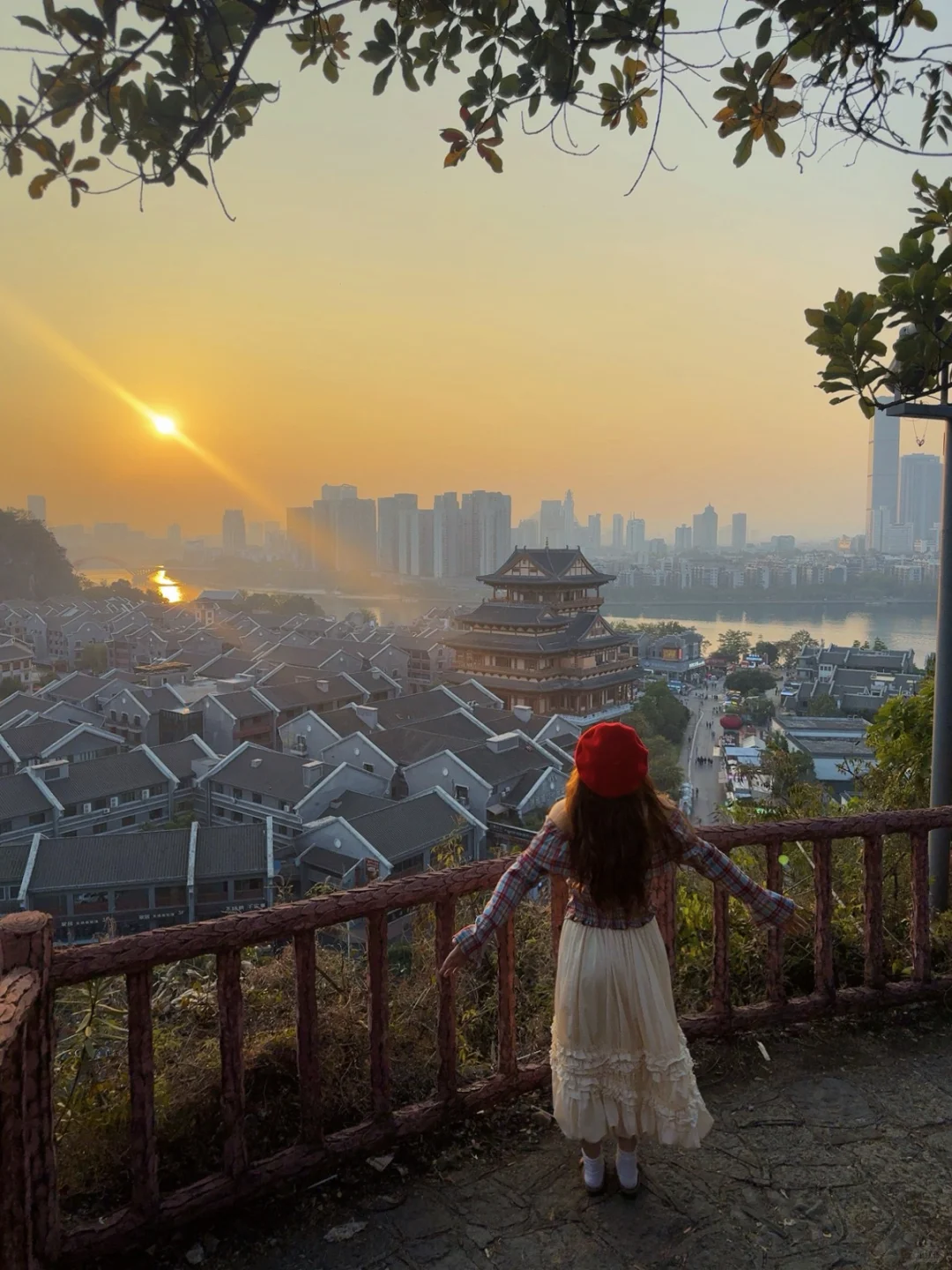 柳州/这里超适合看日落的～～