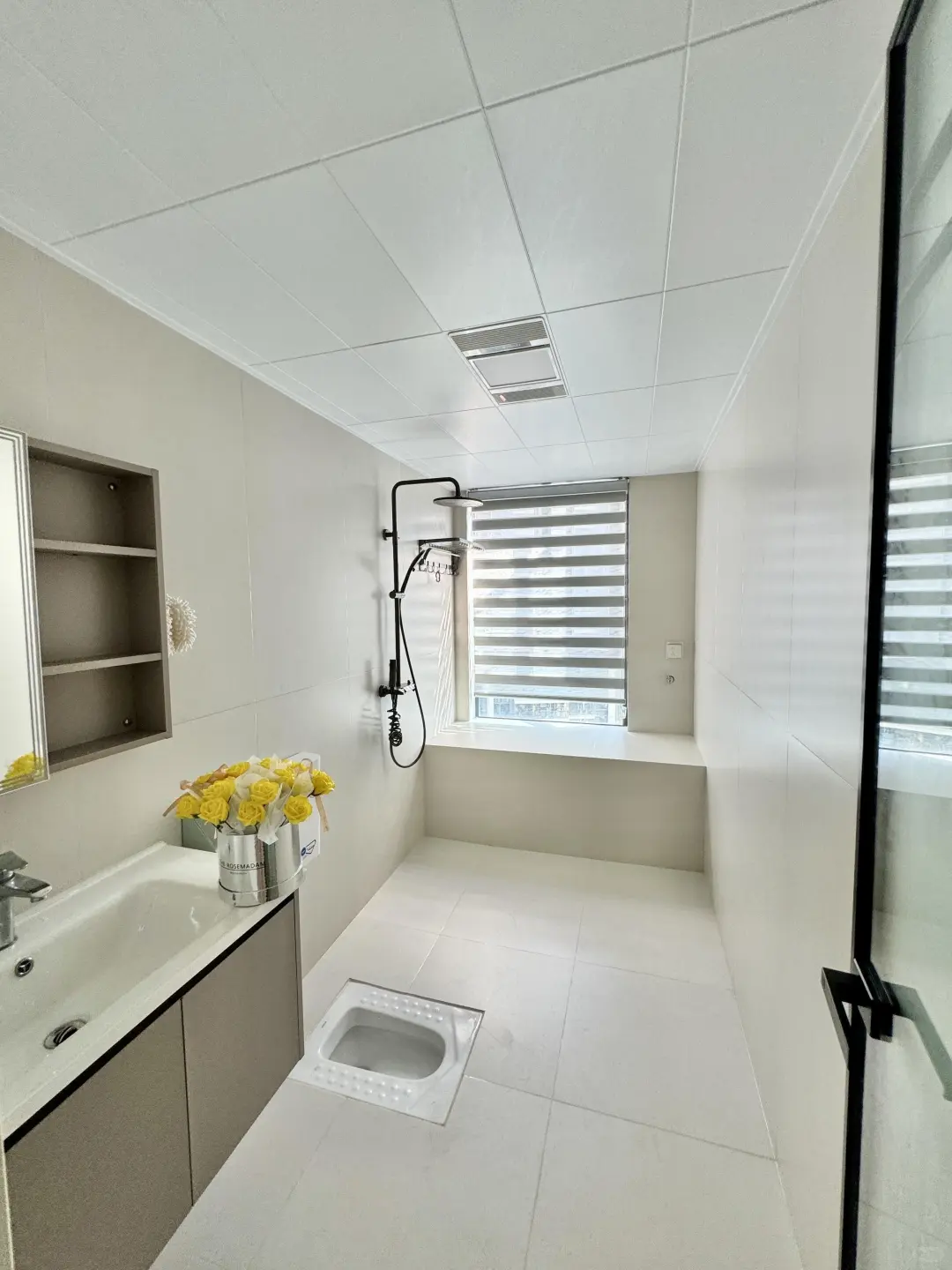 总部基地140平顶复楼中楼110万