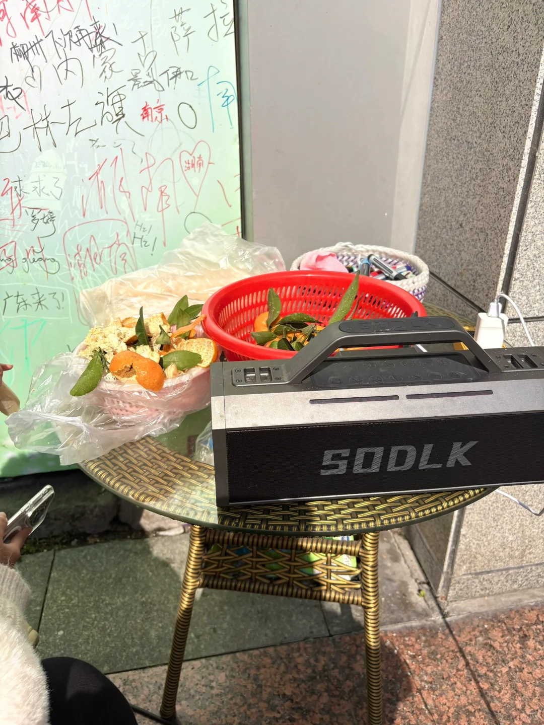 在柳州！送螺蛳粉的茶麸洗头！！！