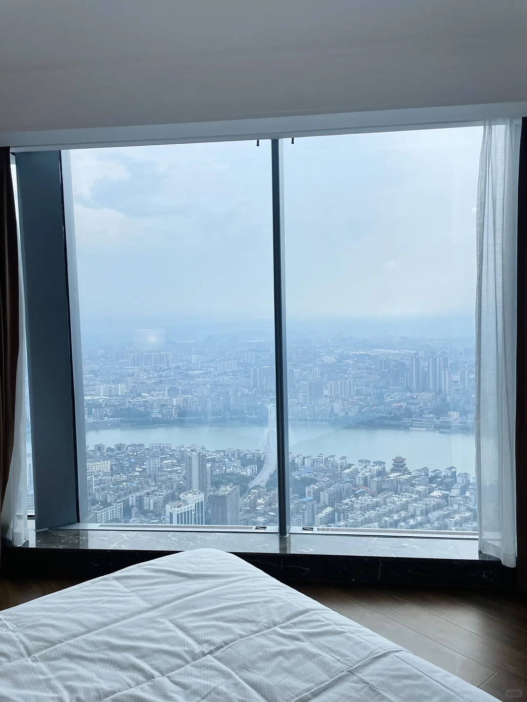 我宣布这里就是柳州的天台！☁️