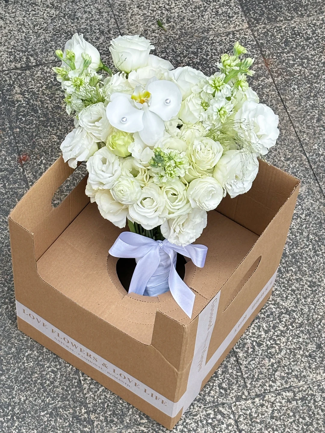 小预算领证韩系白色手捧花｜柳州花店