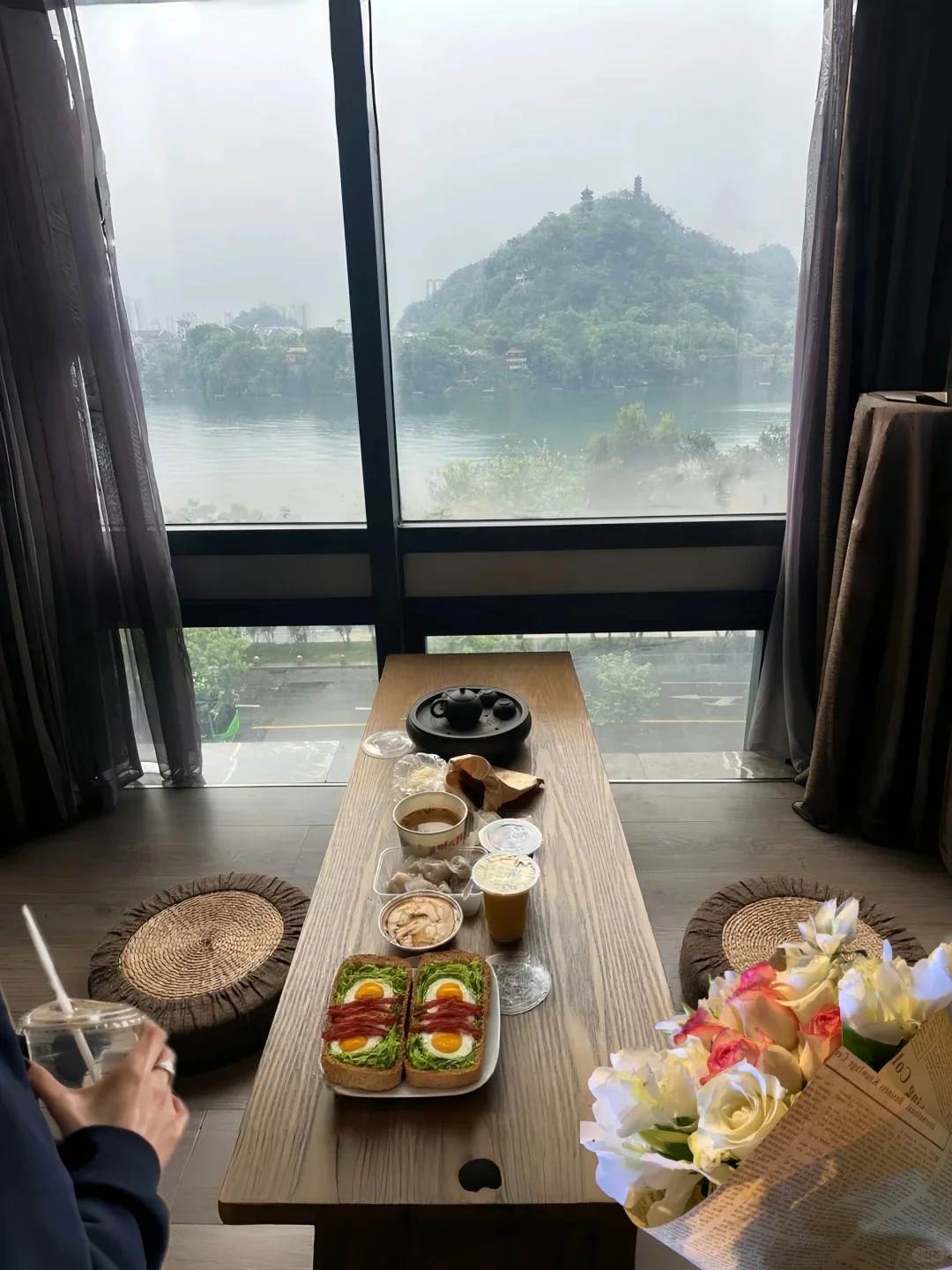 柳州！五星街！89俩人😭不想退房！！