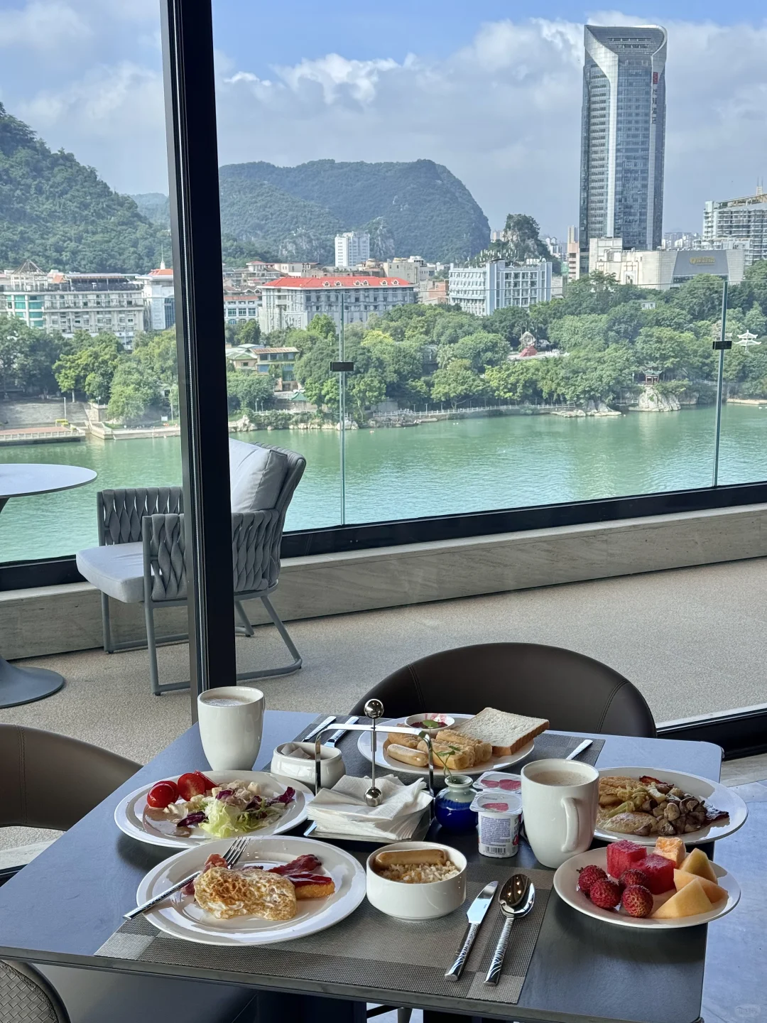 我宣布！这辈子来柳州只住这家江景酒店..！