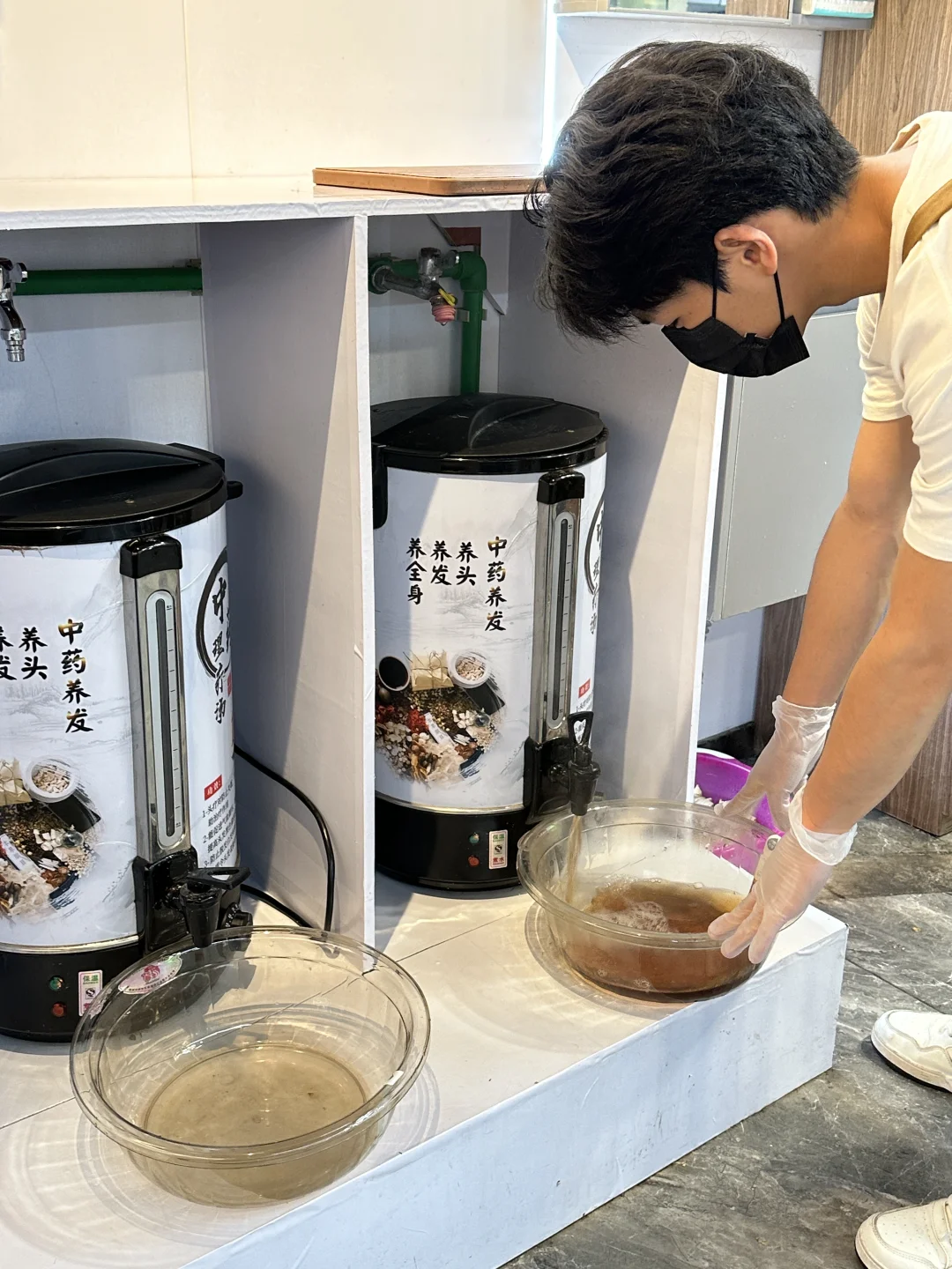 离大谱！来柳州旅游第一件事….居然是洗头