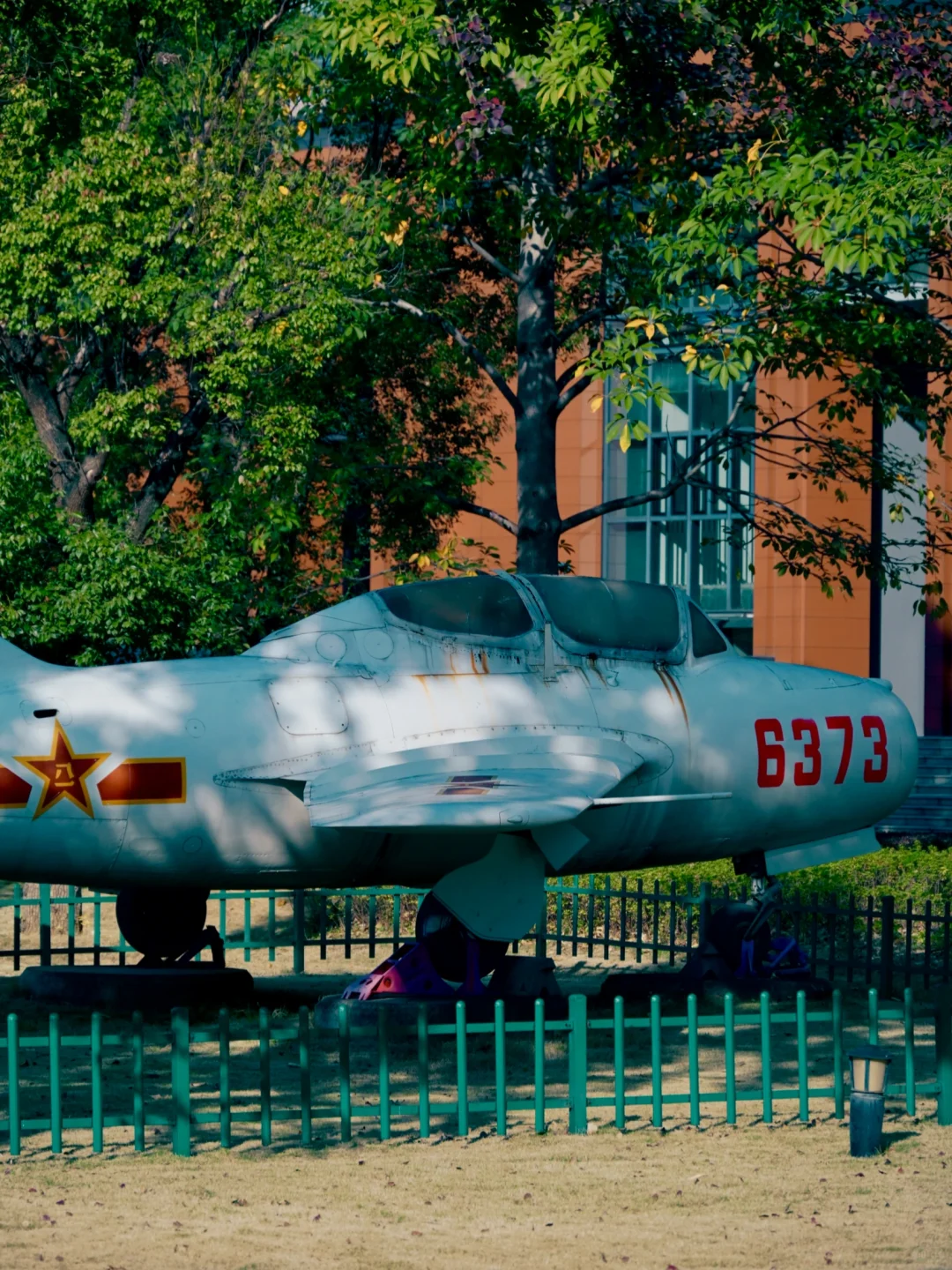 柳州·军事博物园｜历史正在此处日光浴