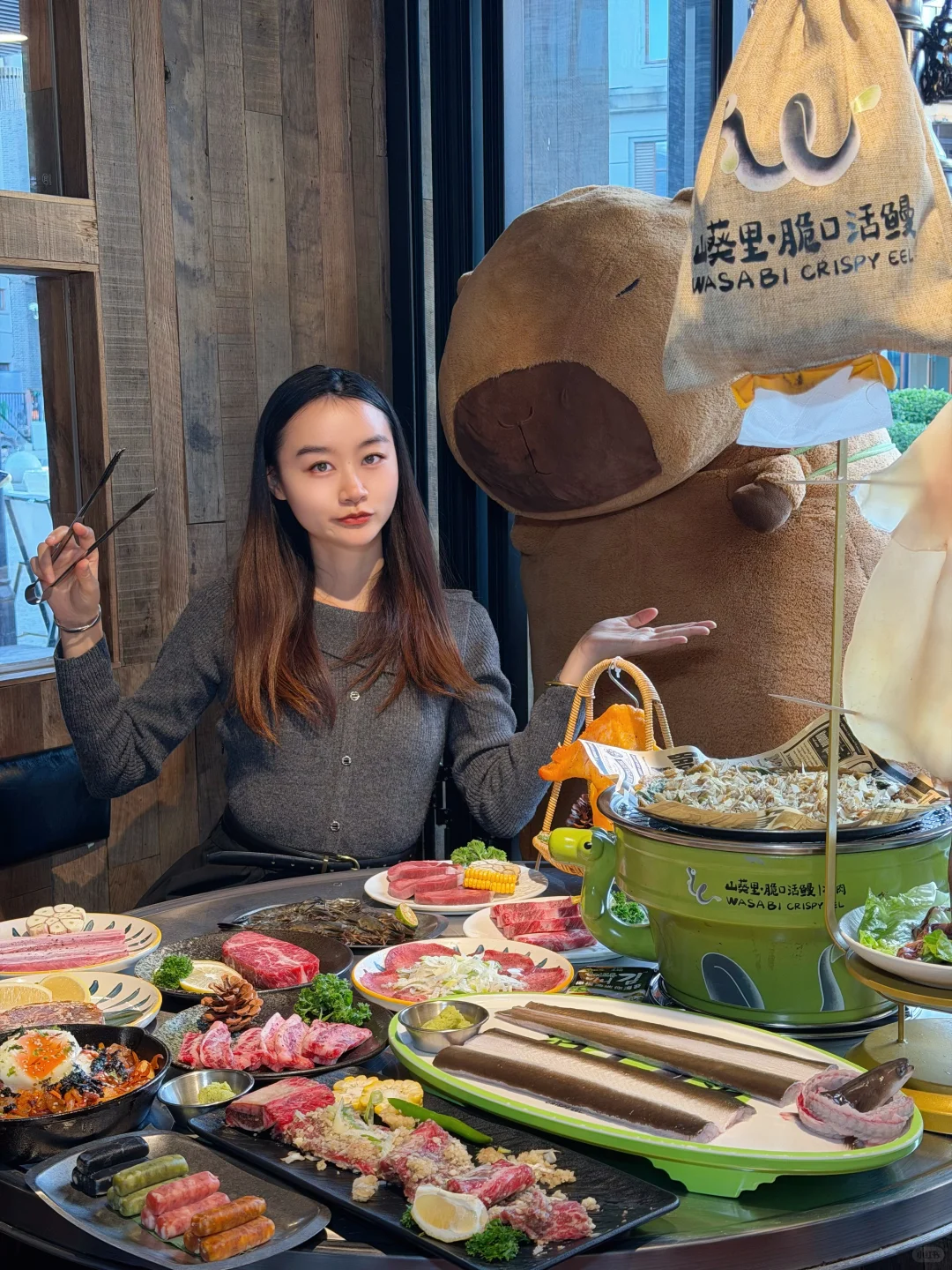 柳州旅游必吃！窑埠古镇这家脆口活鳗烤肉🥩