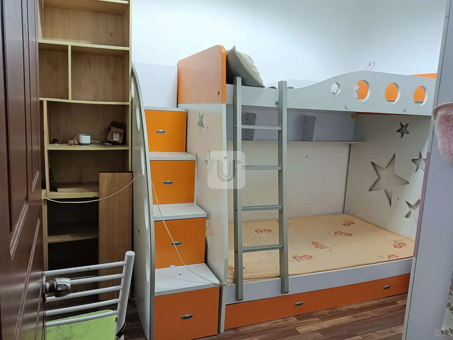 整租1200🌈翠湖新城74平2房⭐步梯2楼配齐