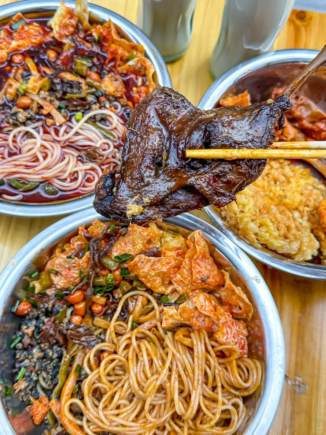 来柳州第一件事！下动车直奔这家螺蛳粉