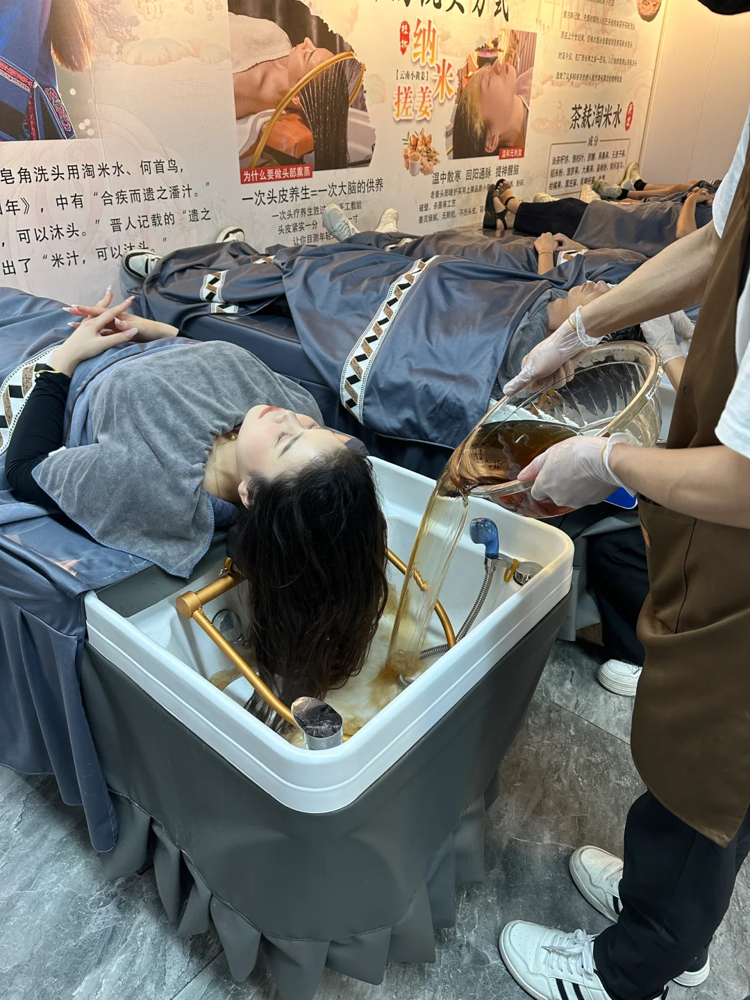 离大谱！来柳州旅游第一件事….居然是洗头