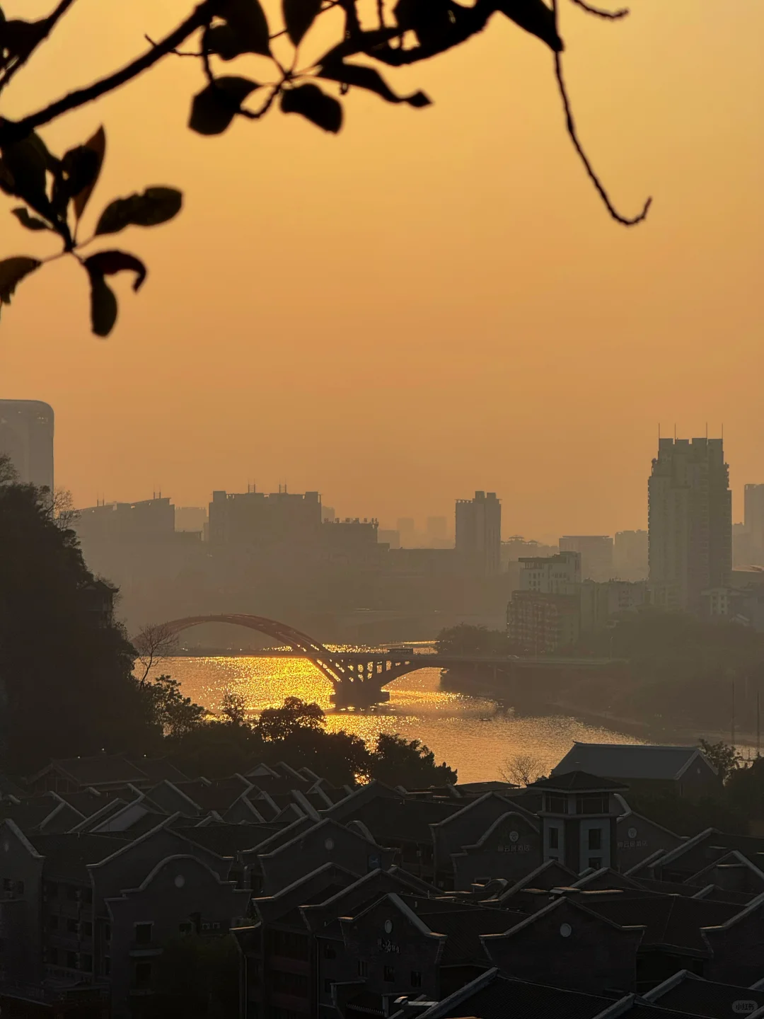 柳州/这里超适合看日落的～～