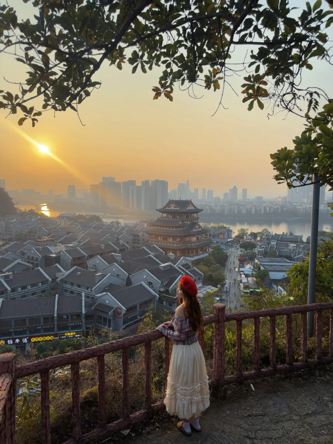 柳州/这里超适合看日落的～～