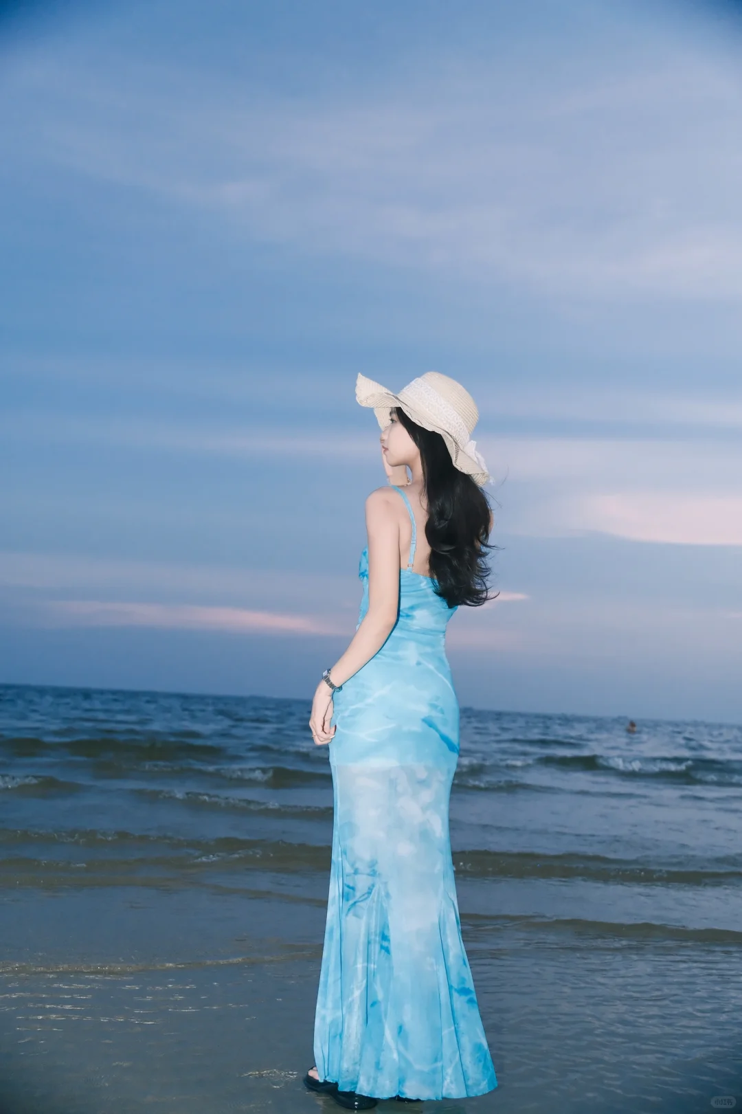 都别来防城港了！这海滩真的没法看！