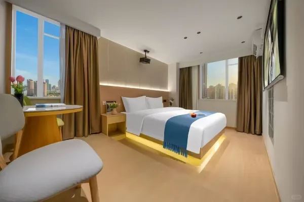 防城港酒店被我蹲到跳楼价！50元/晚还含早