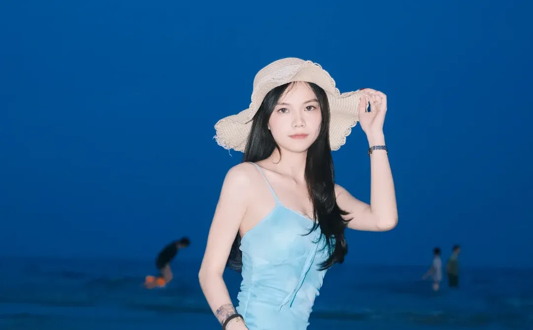 都别来防城港了！这海滩真的没法看！