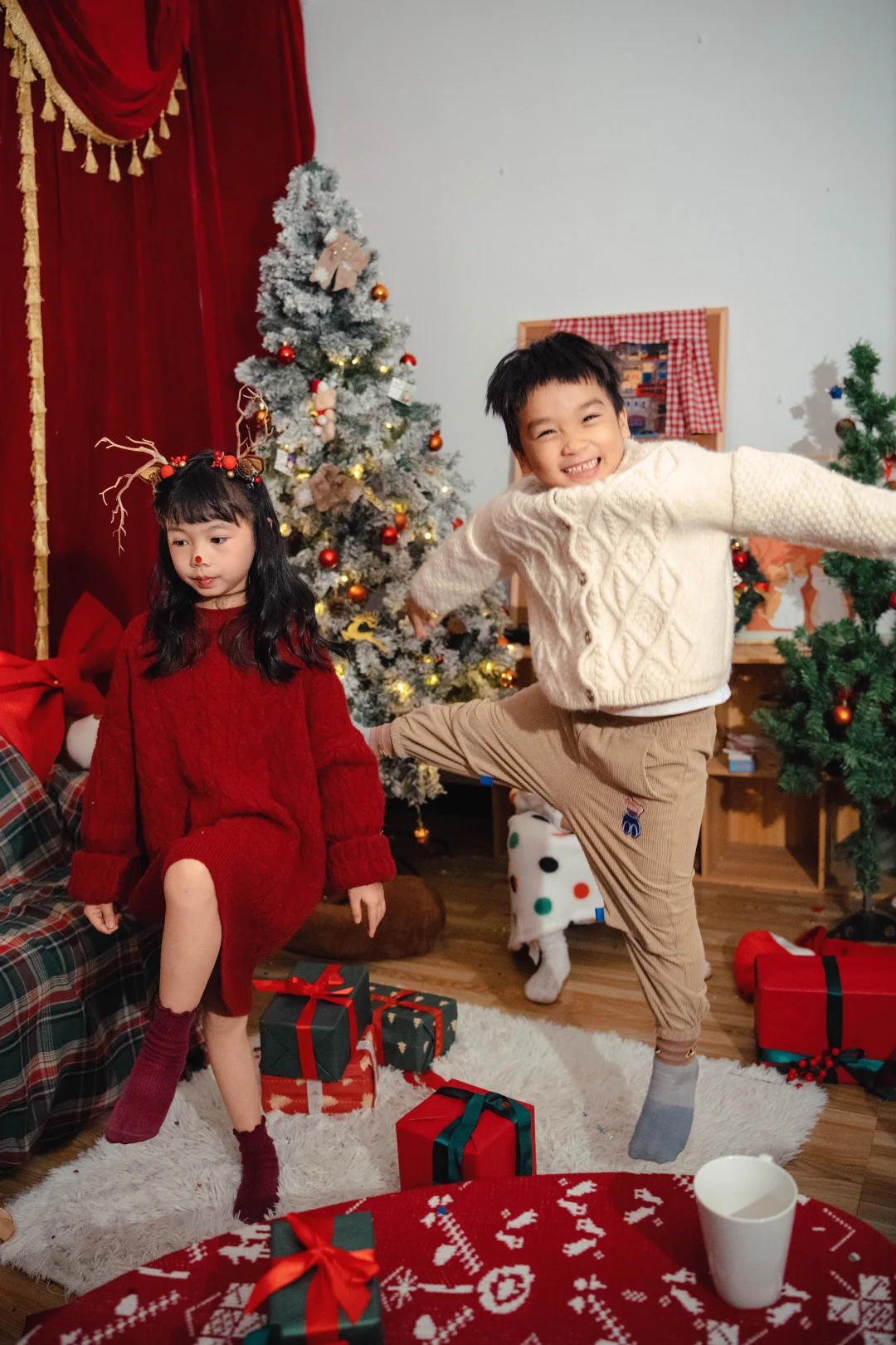 给你的闺蜜来一波圣诞节氛围照～🎄防城港