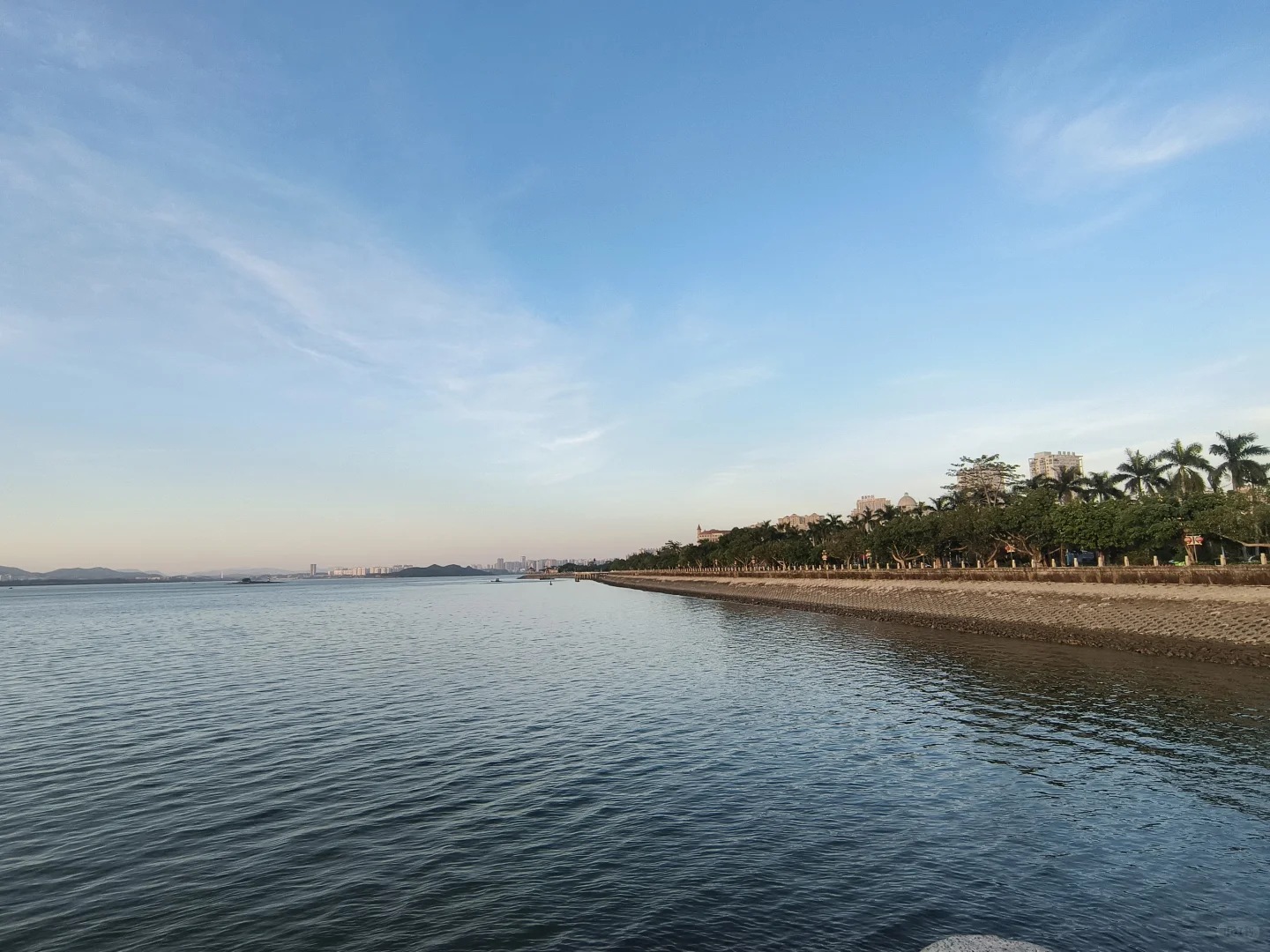 防城港的跑道真是惊艳到我了