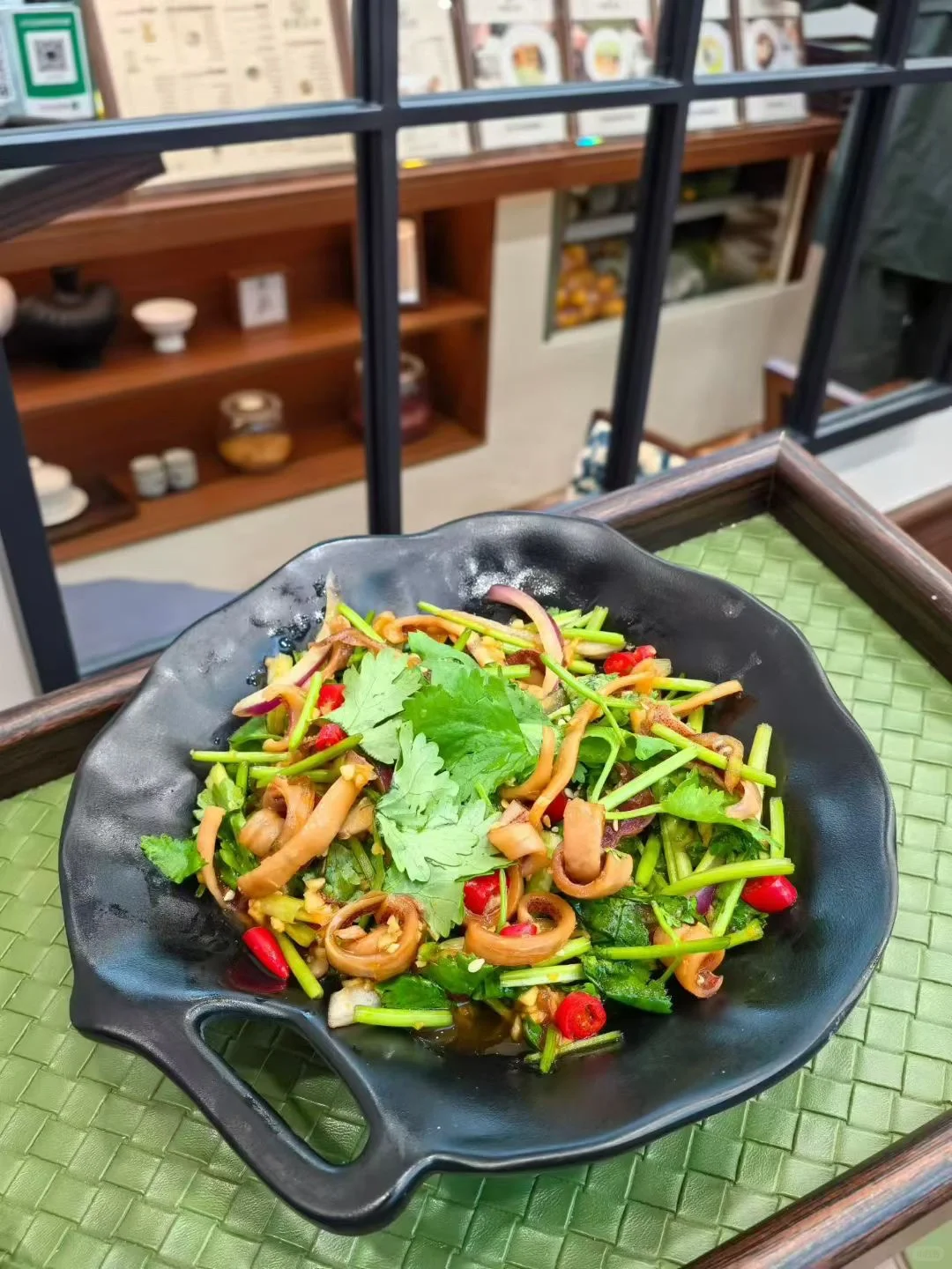 俺饿俺好馋🤤🤤