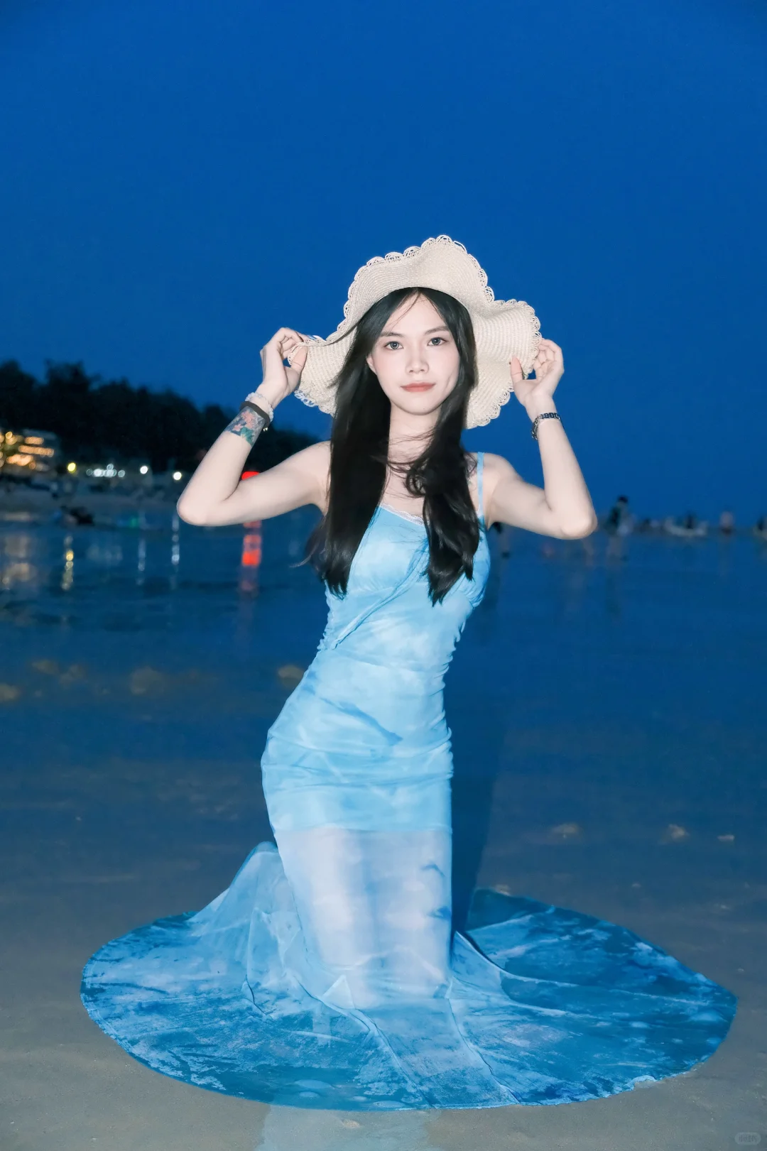 都别来防城港了！这海滩真的没法看！