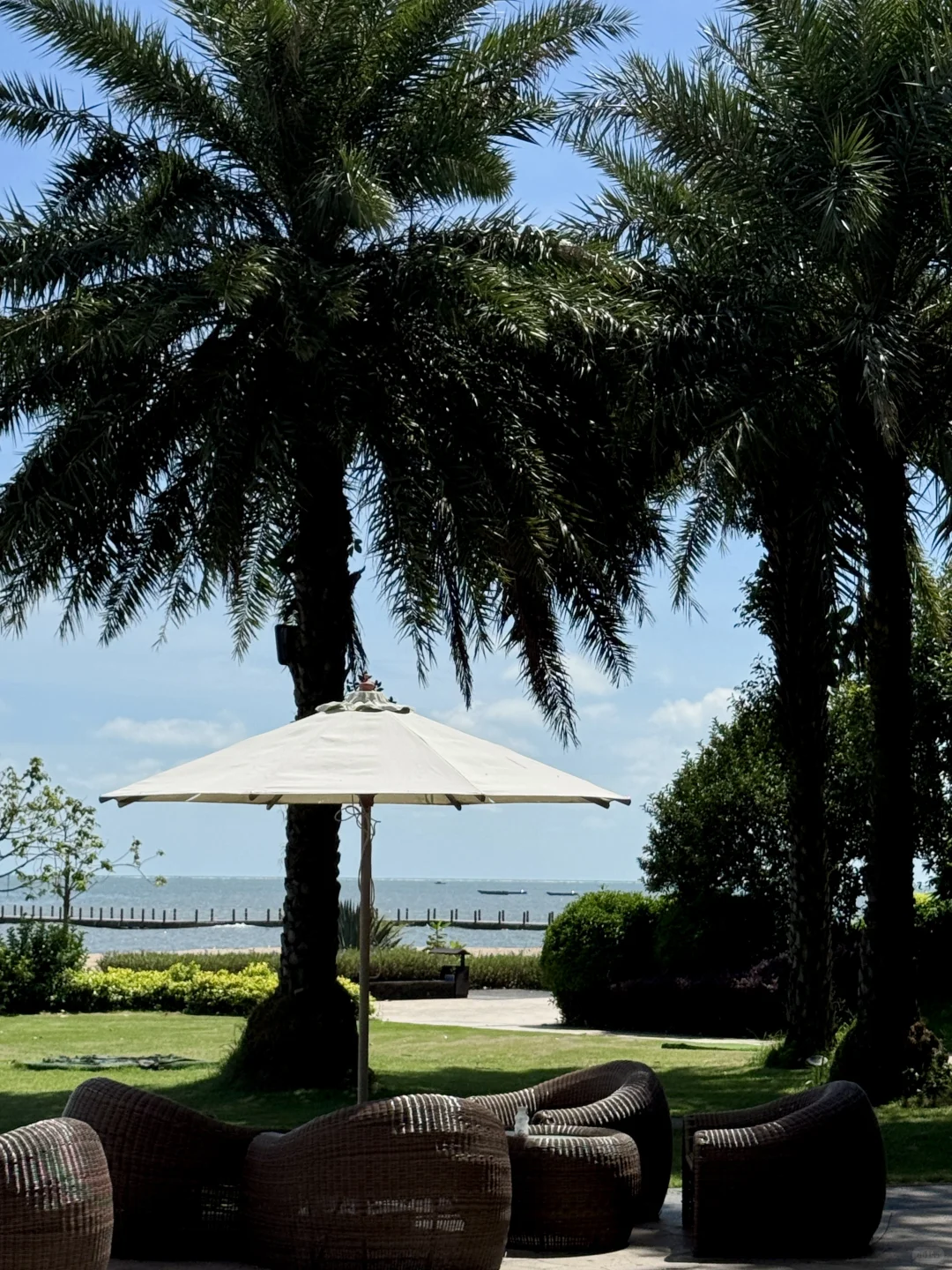 别卷三亚了！广西这座冷门海滨小城太香了！🌊