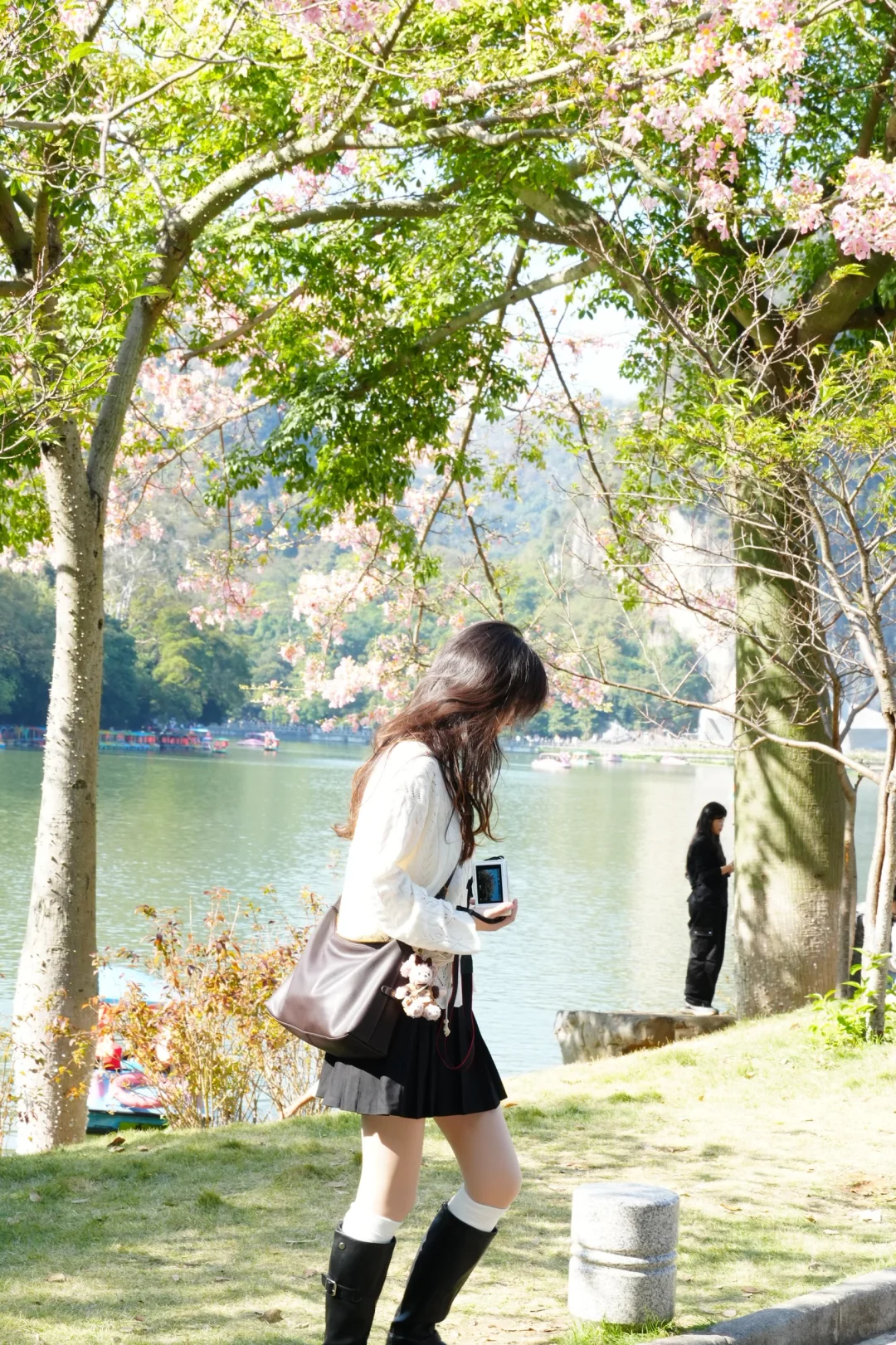 去龙潭公园，别只知道风雨桥👋